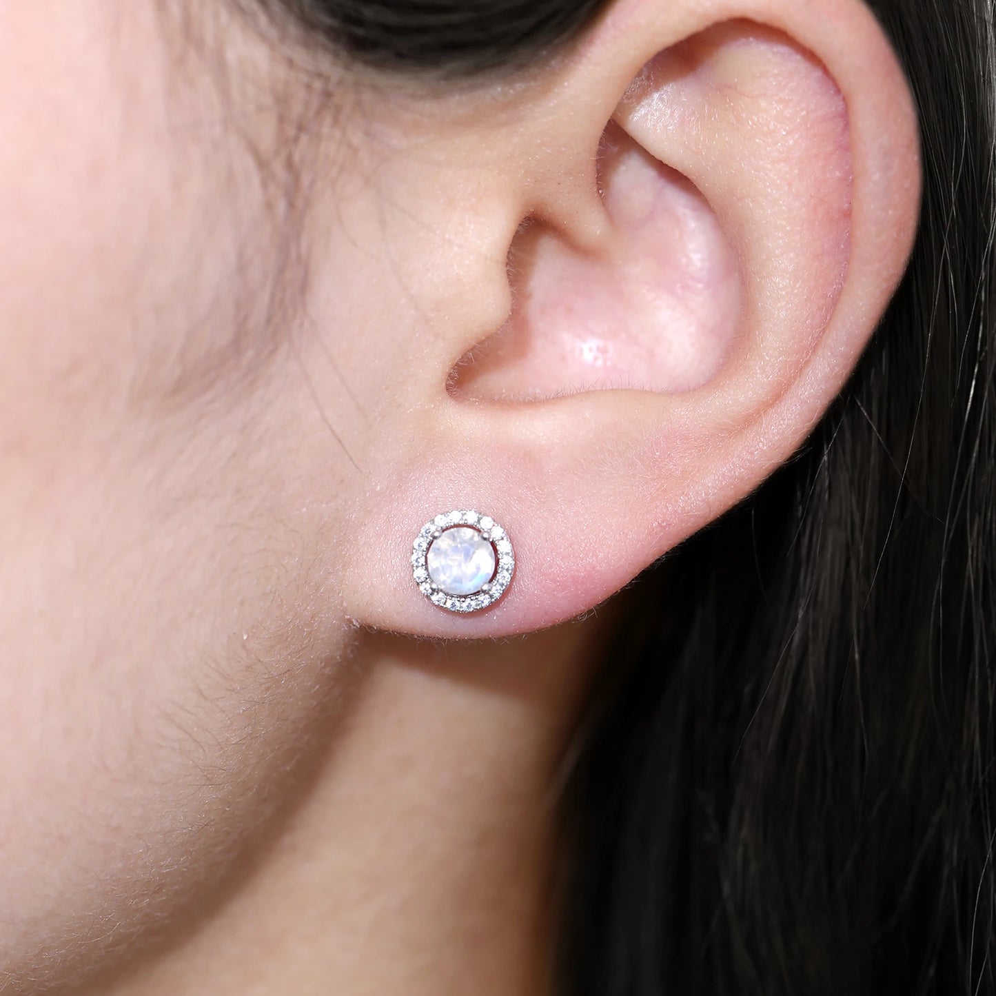 GEM'S BALLET Minimalist Earrings 5mm Milky Blue Moonstone Studs Earrings in 925 Sterling Silver June Birthstone Gift For Her