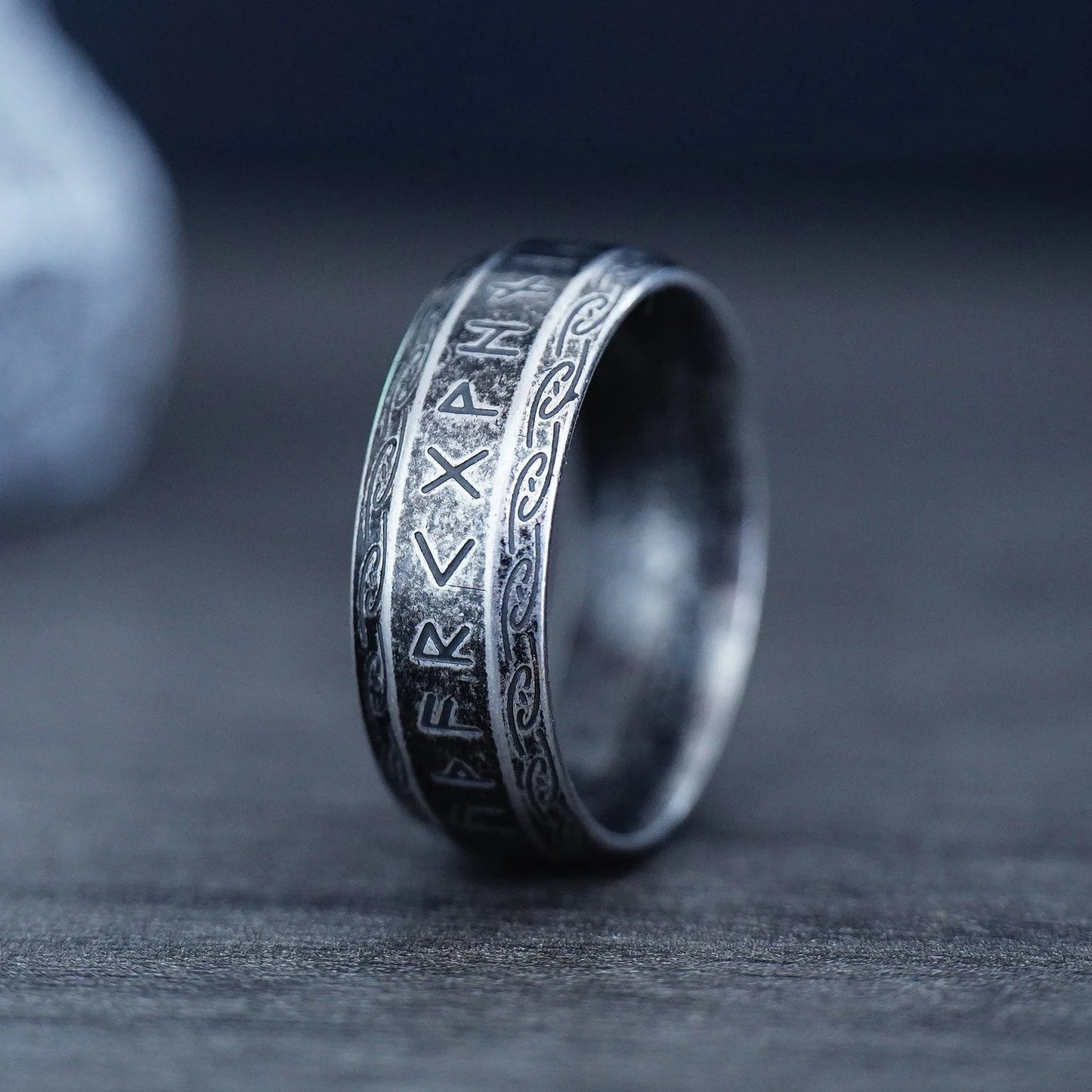 Fashion Vintage Simple Viking Rune Ring for Men Women Stainless Steel Nordic Celtic Knot Rings Couple Amulet Jewelry Wholesale