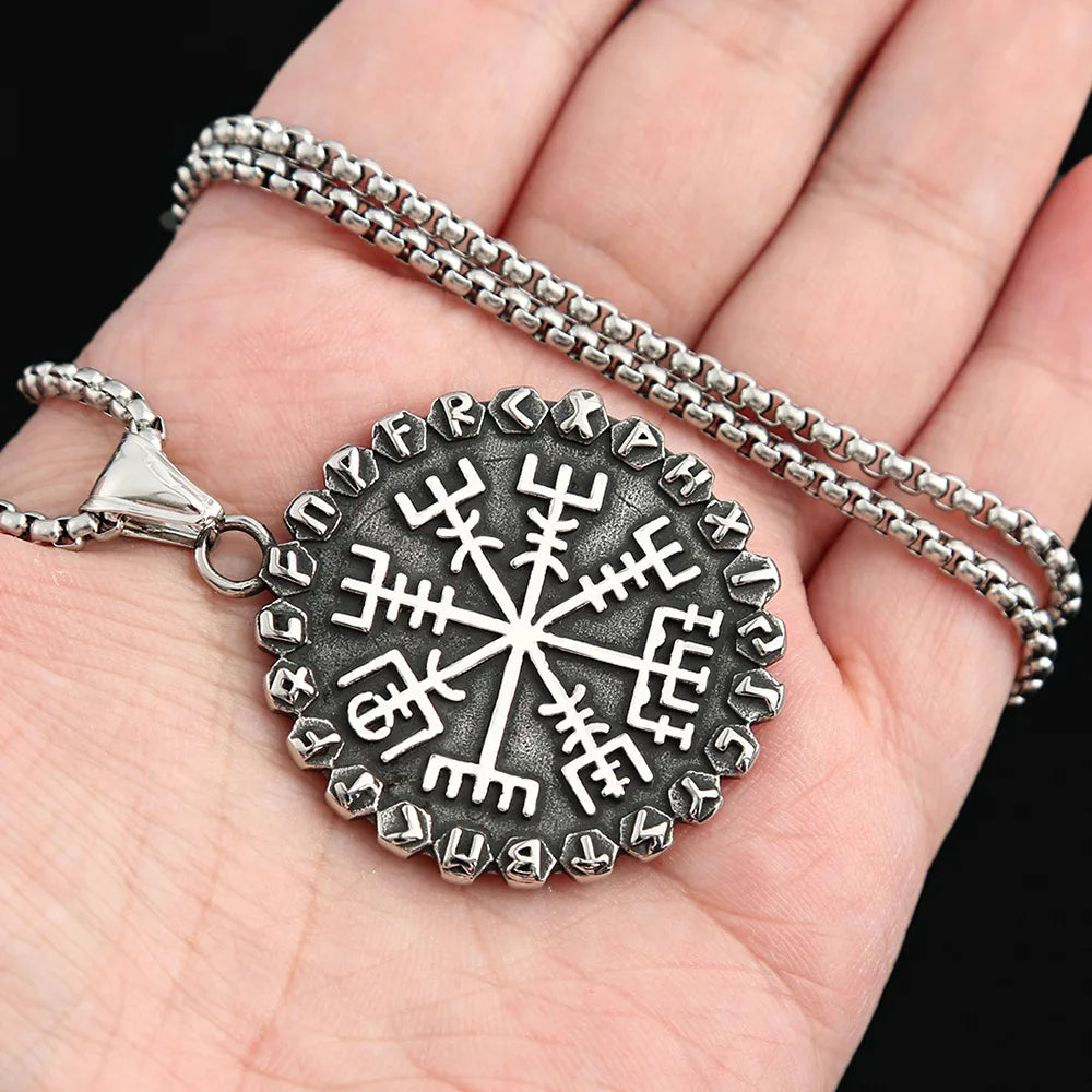 Stainless Steel Men Nordic Guidepost Compass Necklace Vintage Viking Rune Pendant Chain Vegvisir Amulet Scandinavian Norse Gifts