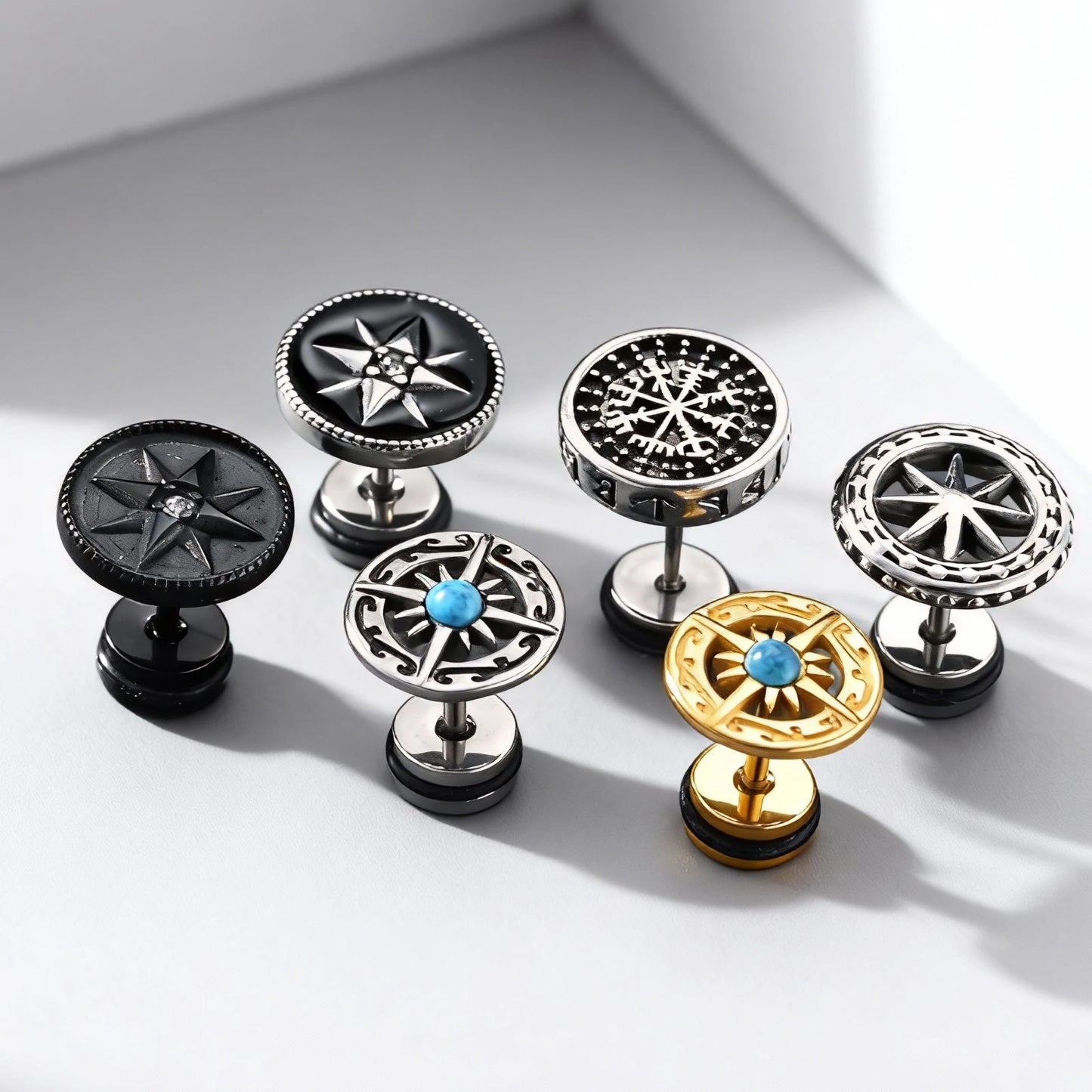 Vintage Men's Compass Stud Earrings,Stainless Steel Eight-pointed Star Round Metal Stud Earrings,Trendy Classic Jewelry Gifts