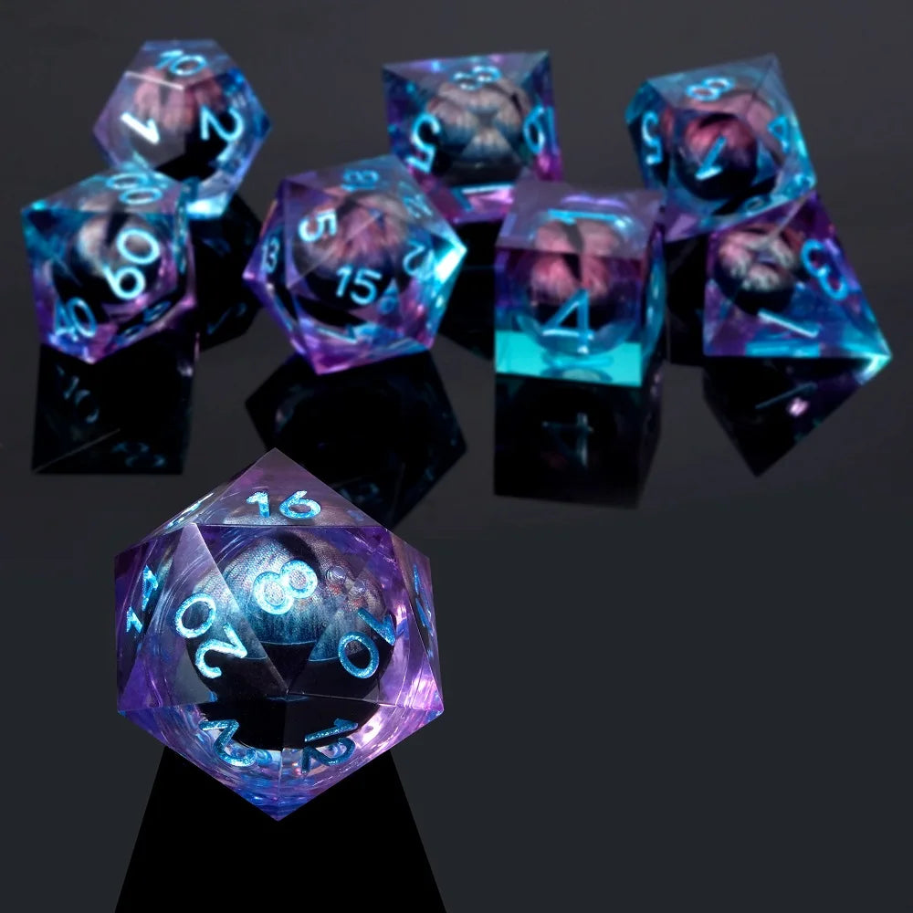 1-7pcs Dargon Eye DND Dice Set Cat Eye Liquid Core Milk Cat Sharp Edge Handmade Polyhedral Resin Dice for Multi-Sided RPG D6~D20