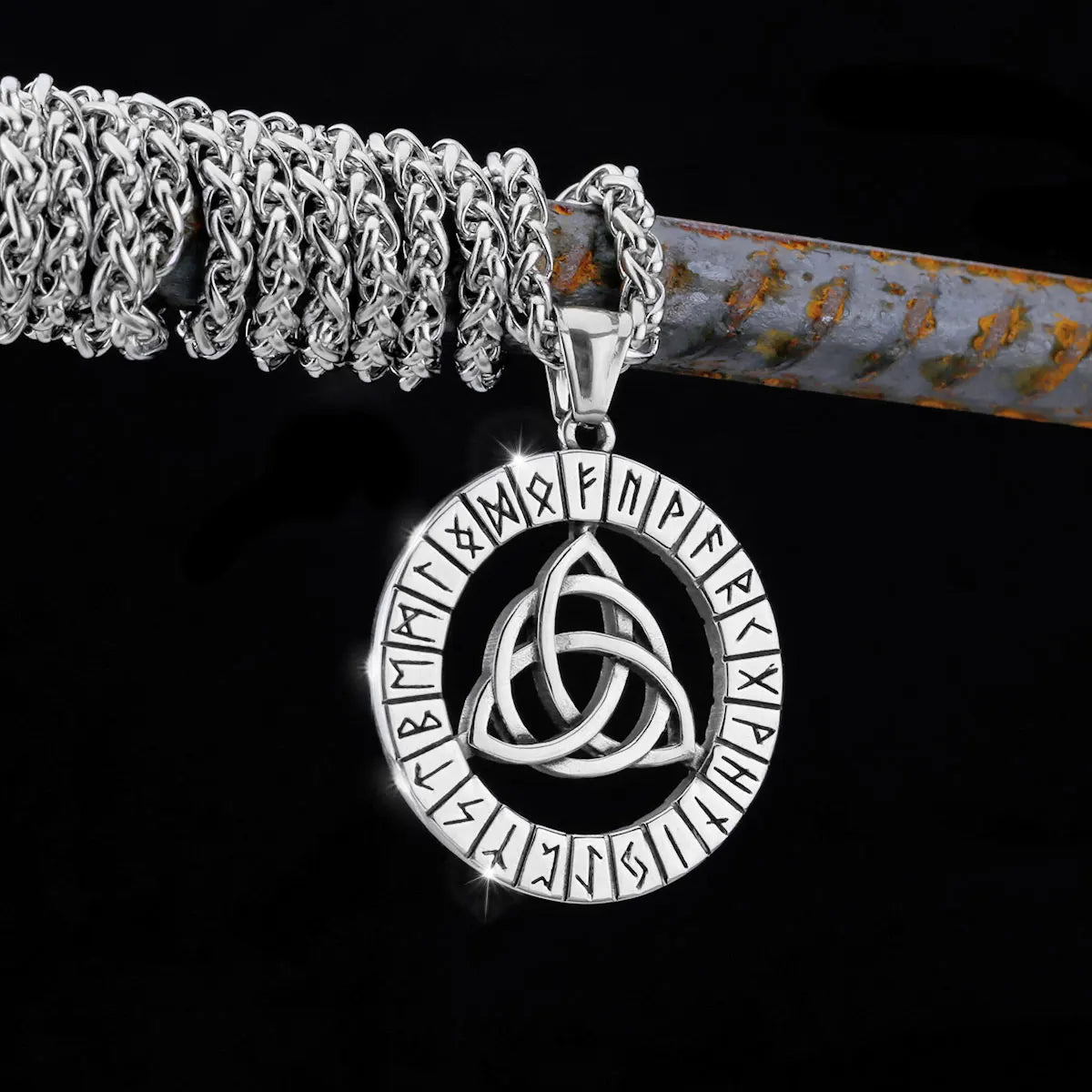Nordic Totem Amulet Rune Necklace Retro Geometric Pattern Stainless Steel Jewelry Viking Punk Pendant Men's Fashion Jewelry Gift