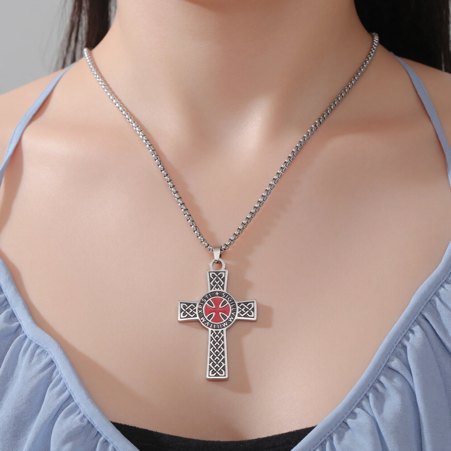 LIKGREAT Christian Cross Necklace Red Cross Templar Symbol for Men Women Vintage Religious Prayer Stainless Steel Jewelry Gift