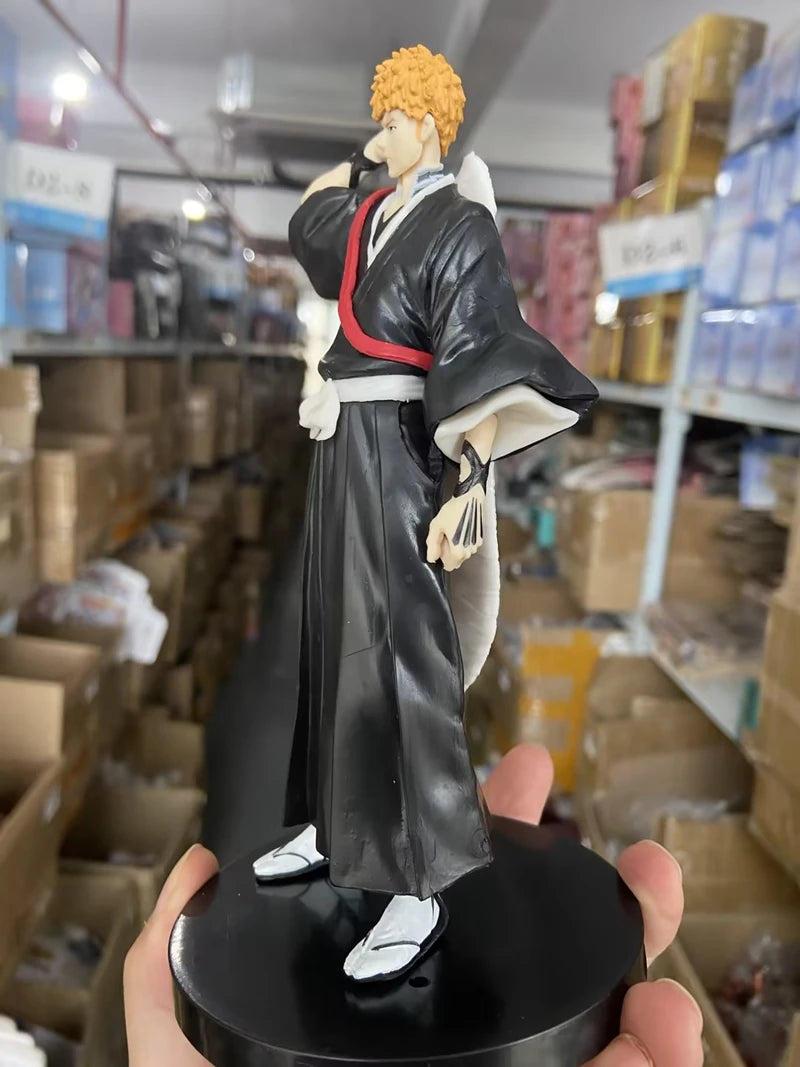 18.5cm BLEACH Anime Hitsugaya Toushirou Zaraki Kenpachi Kurosaki Ichigo Action Figure Collectible Model Toys Hobbies Gifts 2no box