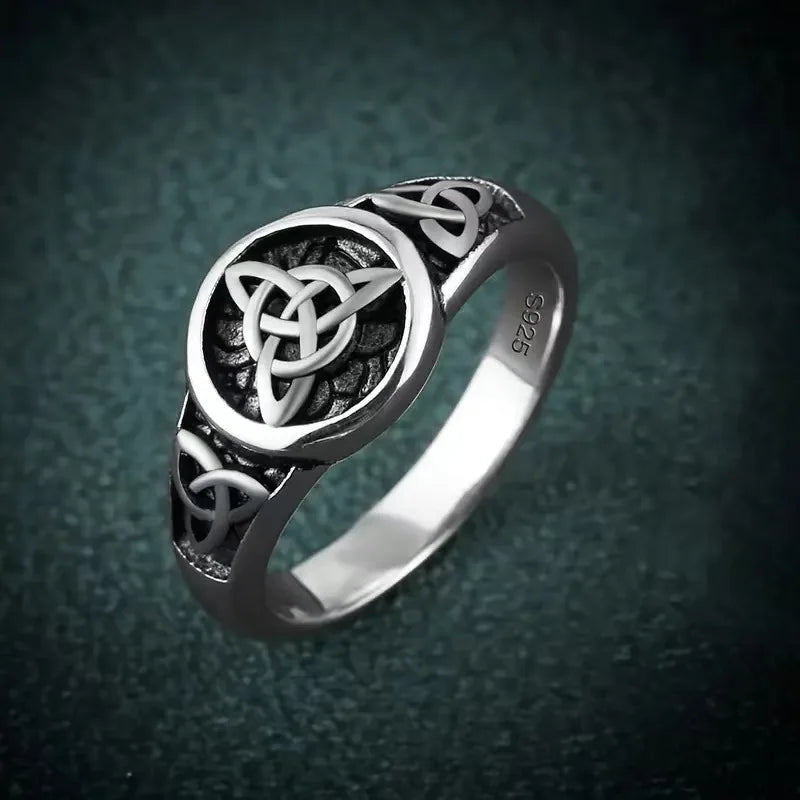 Retro bestseller hollowed-out Celtic Irish ring