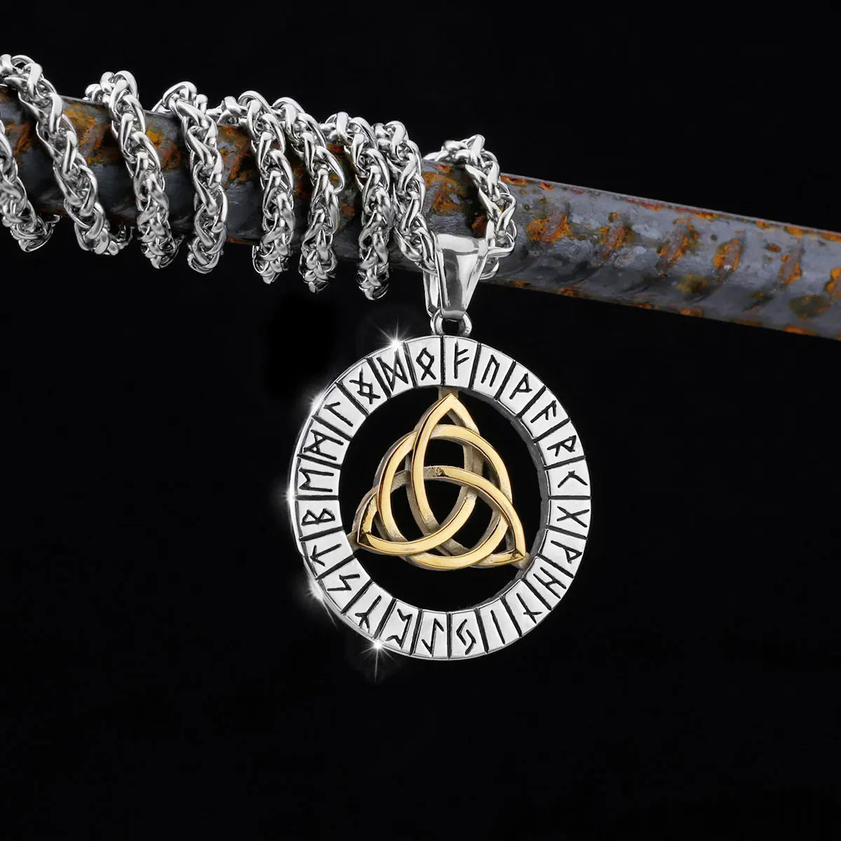Nordic Totem Amulet Rune Necklace Retro Geometric Pattern Stainless Steel Jewelry Viking Punk Pendant Men's Fashion Jewelry Gift