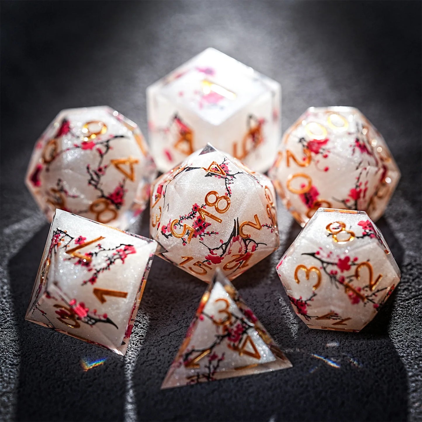 1-7pcs DND Milk White Solid Resin Black Kitten Smile Cat Dice Set Multi-sided Polyhedral Dice for D&D COC Role RPG Table Game 7pcs Chinese Plum