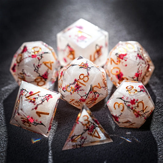 1-7pcs DND Chinese Plum Blossom Solid Resin Golden Word Dice Set Multi-sided Polyhedral Dice for D&D COC Role RPG Table Game 7pcs Chinese Plum