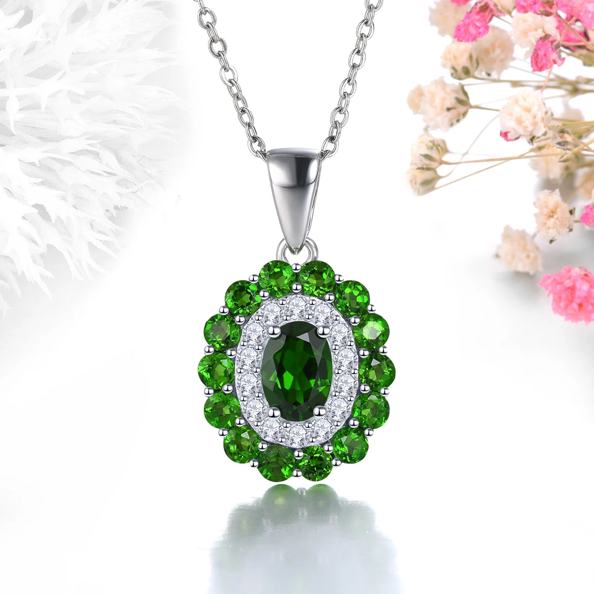 Natural Chrome Diopside Sterling Silver Pendant S925 Fine Jewelry 1.8 Carats Gemstone Classic Romantic Style Women Birthda Gifts