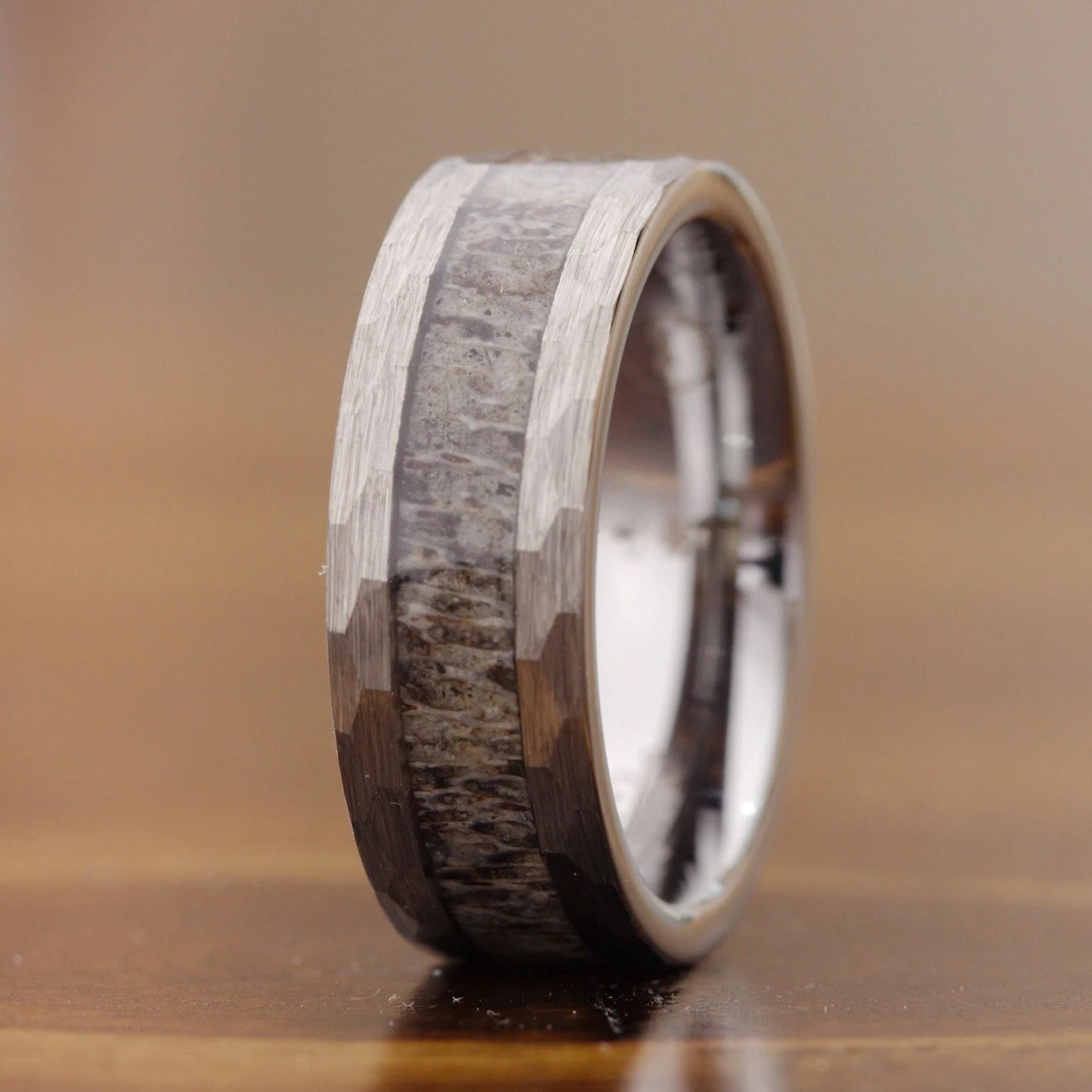 Fashion 8mm Hammered Silver Color Men Stainless Steel Rings Deer Antler Inlay Rings for Men Wedding Band Jewelry Wholesale