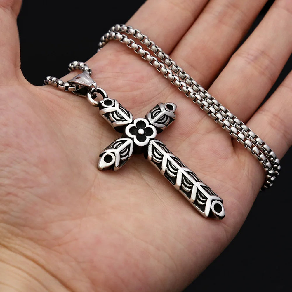 Fashion Classic Viking Style Cross Necklaces for Women Gifts Stainless Steel Retro Cross Pendant Creative Jewelry Gift