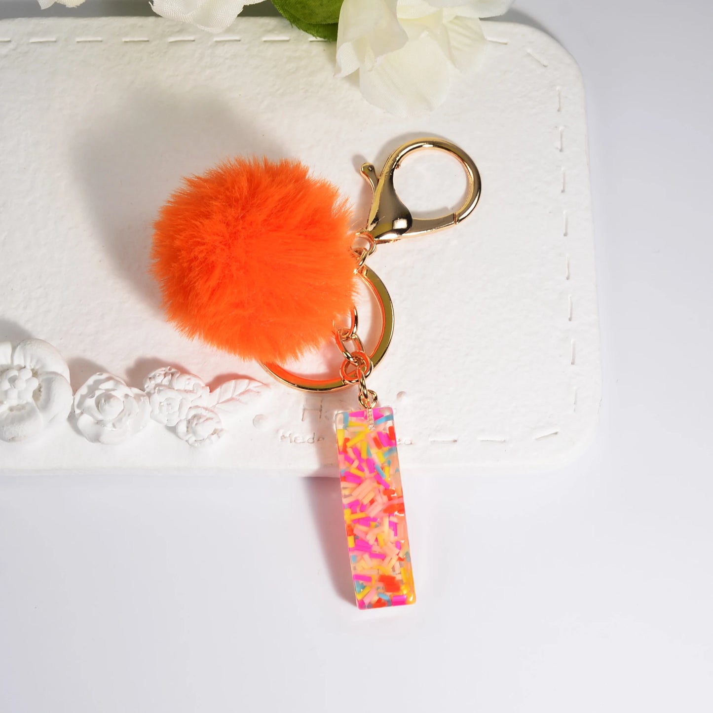 New Orange Stripe Filled Initial Letter Keychain With Orange Pom-Pom Women Girls Sweet Bag Purse Charm A-Z 26 Letters Pendant SKC-Y05-I CHINA