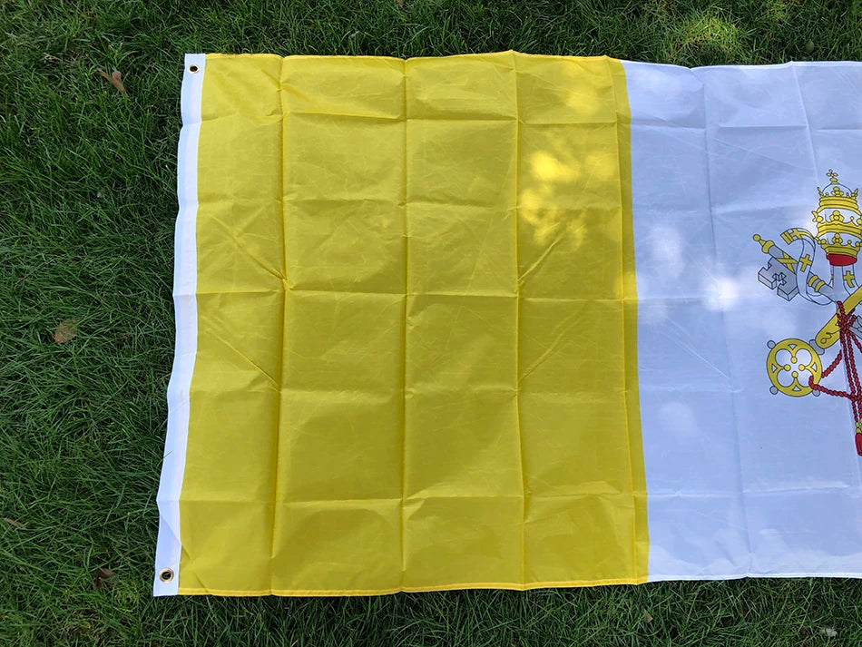 (SKY FLAG)90X150cm The Vatican Flag Flag Christianity Cross Banner Church Pennant banner polyester Vatican City Flag