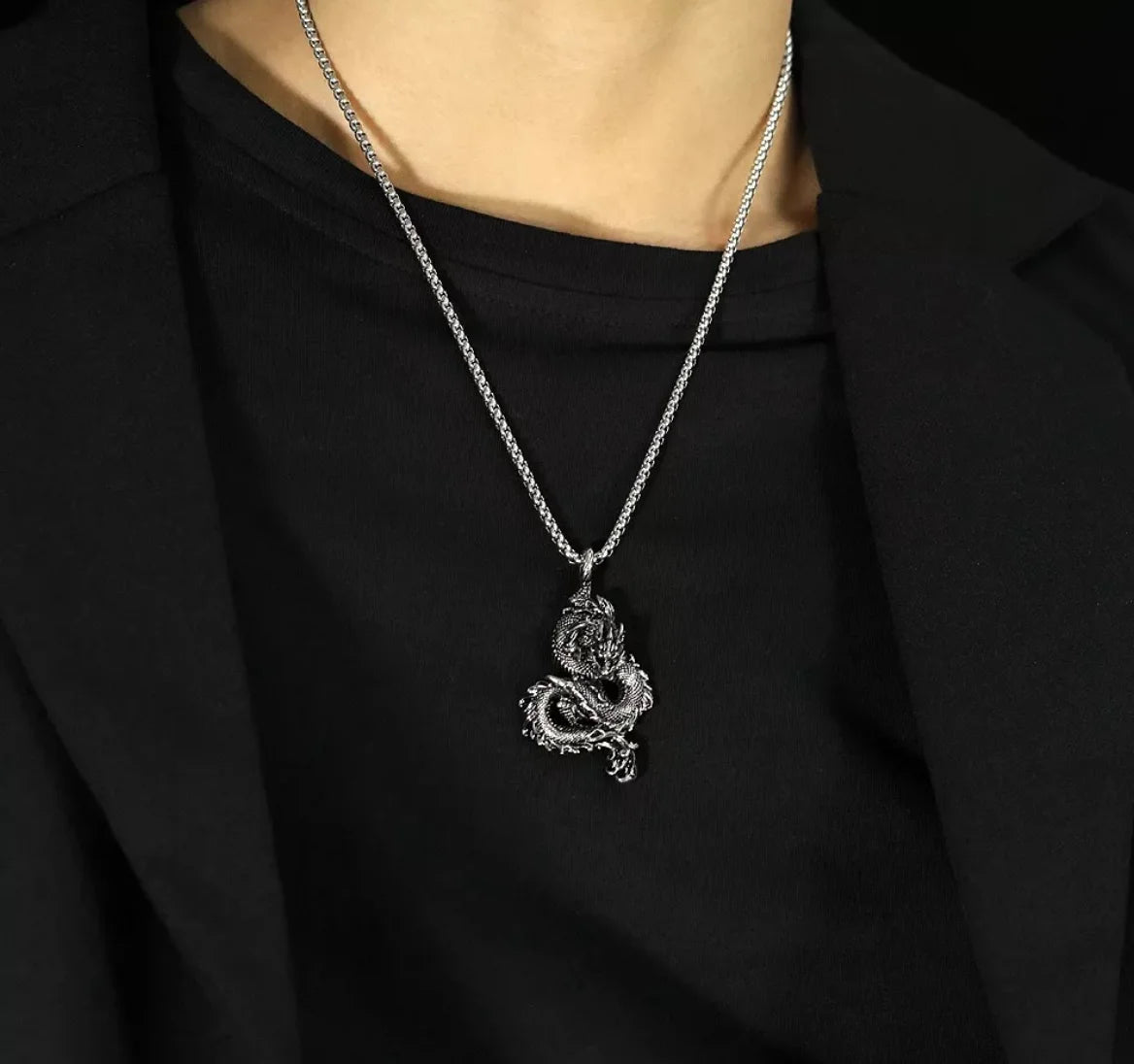 Symbol of year 2024 Dragon Vintage Chinese Dragon Necklace Pendant for Women Hip-hop Punk Men Chain Gifts Jewelry Accessories