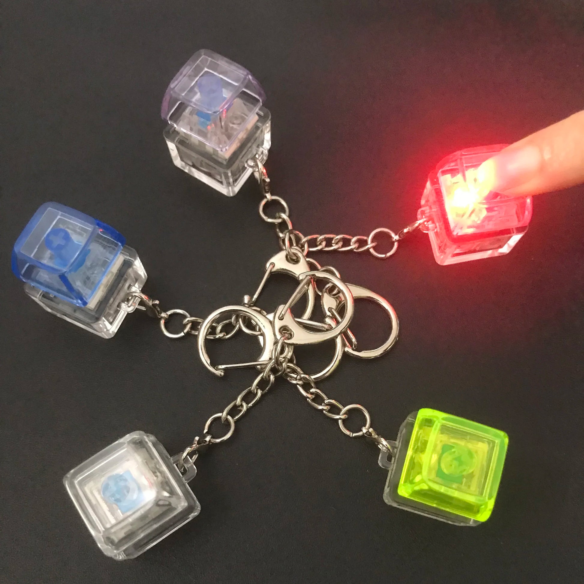 Fingertip Button Keychain Fidget Toy LED Keyboard Key Cap Key Chain Mechanical Switch Keyring Stress Relief Gadget