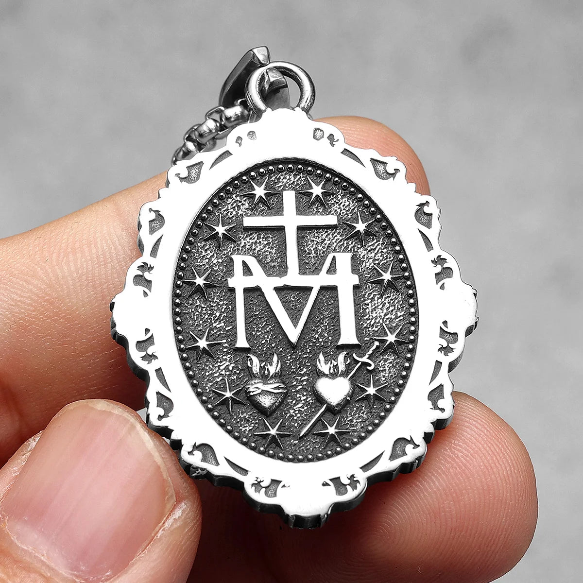 Virgin Mary Powerful Amulets Stainless Steel Men Necklaces Pendant Chain Punk Trendy For Women Fashion Jewelry Gifts Wholesale