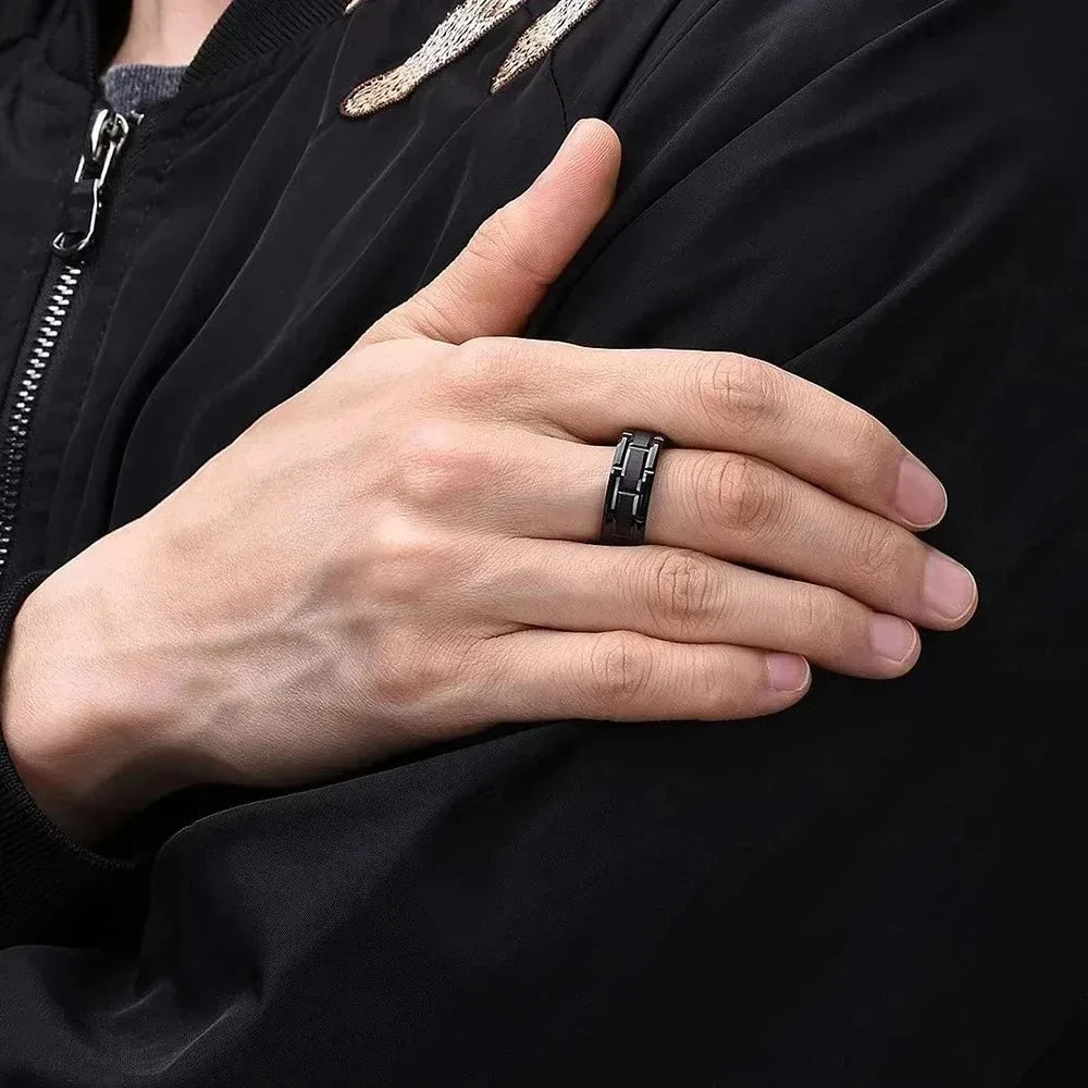 Fashion 8mm Titanium Wedding Rings For Men Black Brushed Brick Pattern Men Stainless Steel Rings Wedding Jewelry Wholesale