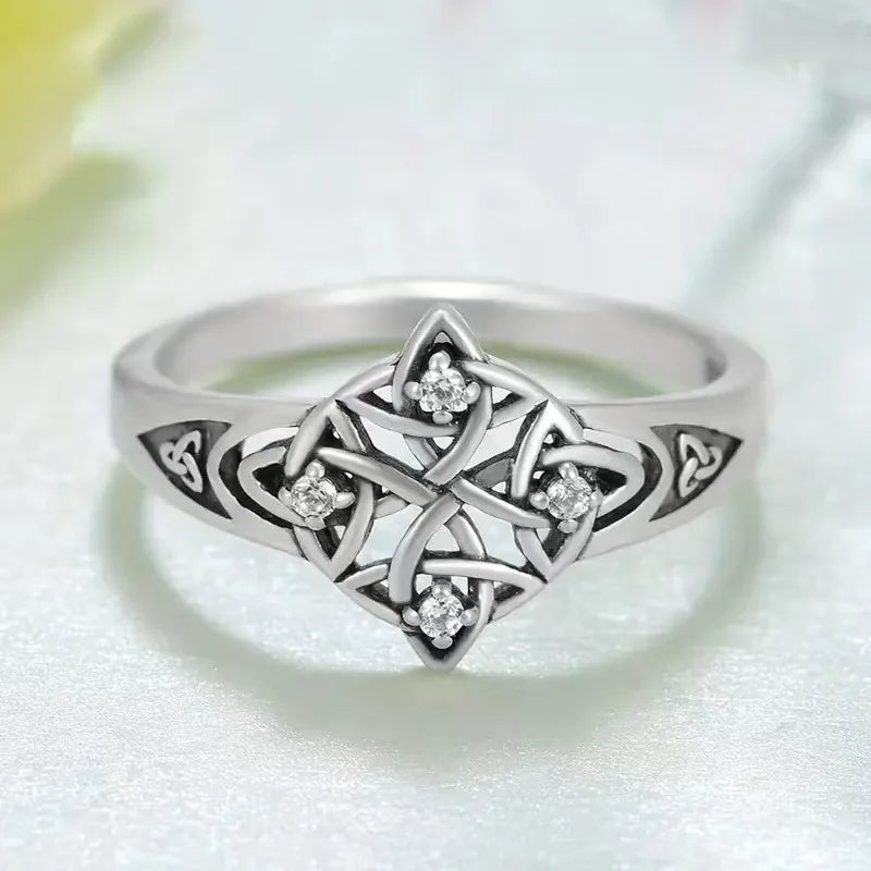 Retro bestseller hollowed-out Celtic Irish ring