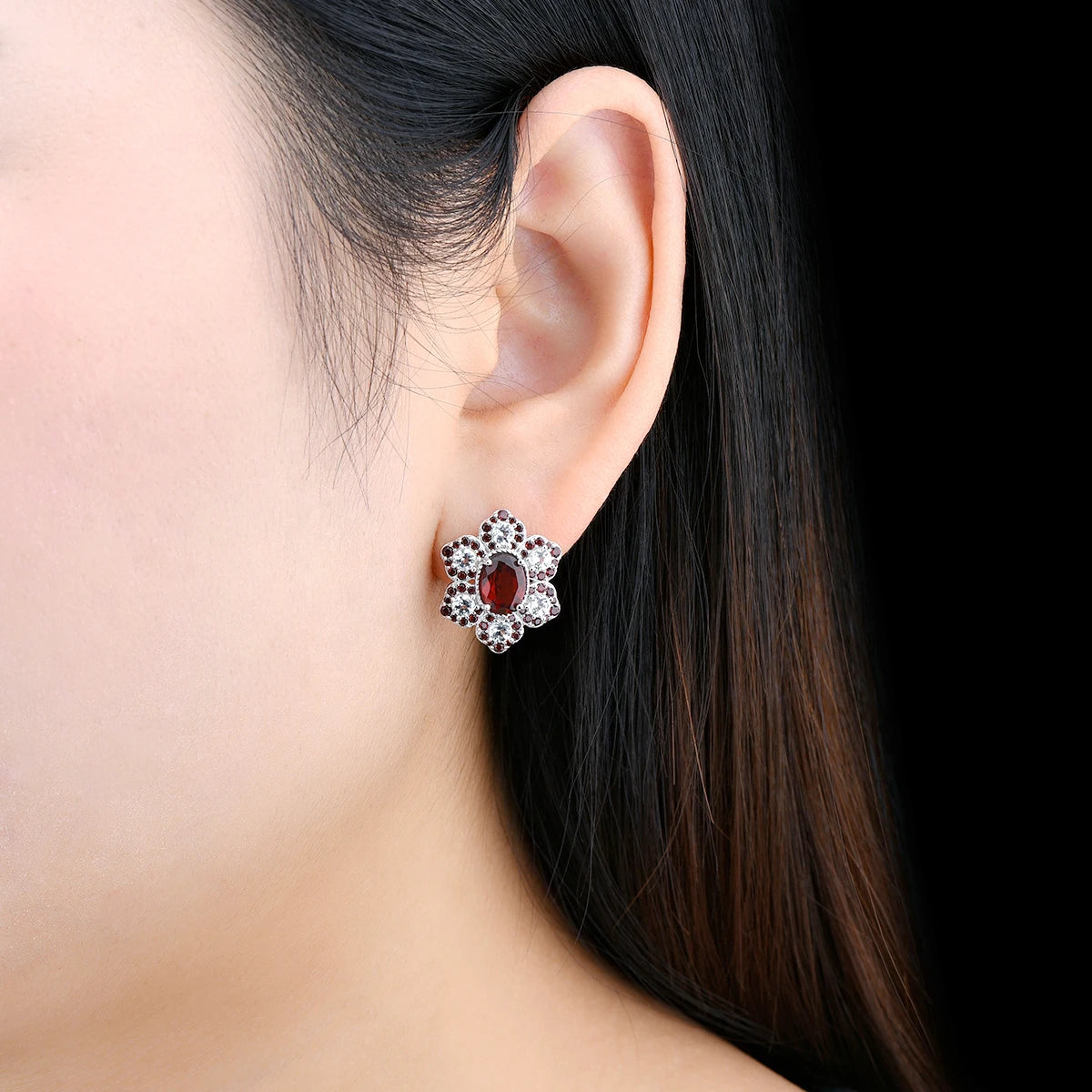 Natural Garnet White Topaz Sterling Silver Clip Earring 8 Carats Genuine Topaz Gemstone Romantic Exquisite S925 Fine Jewelry