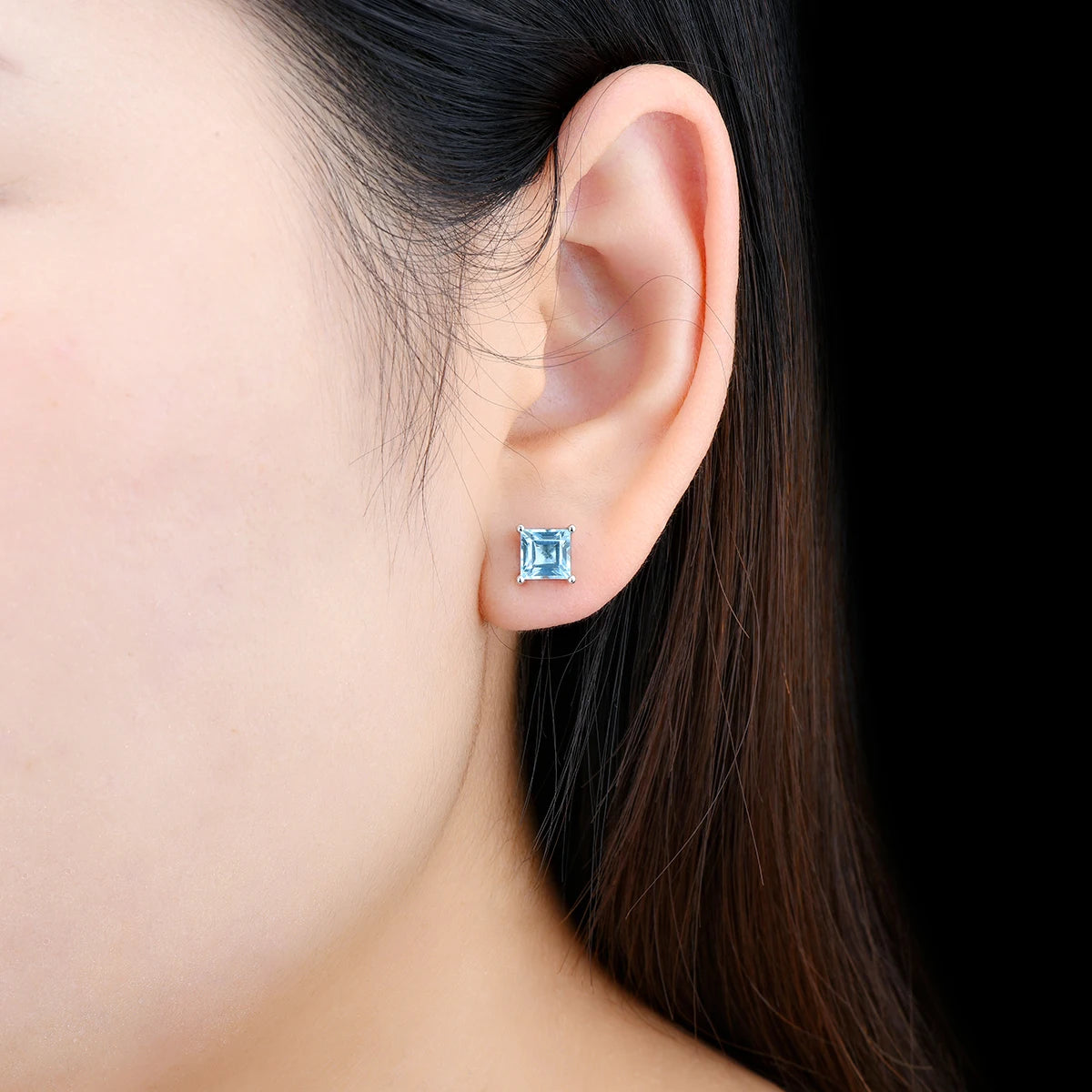 Natural Sky Blue Topaz Sterling Silver Stud Earring 2.8 Carats Genuine Topaz Daily Fine Jewelry Style S925 Gifts for Women