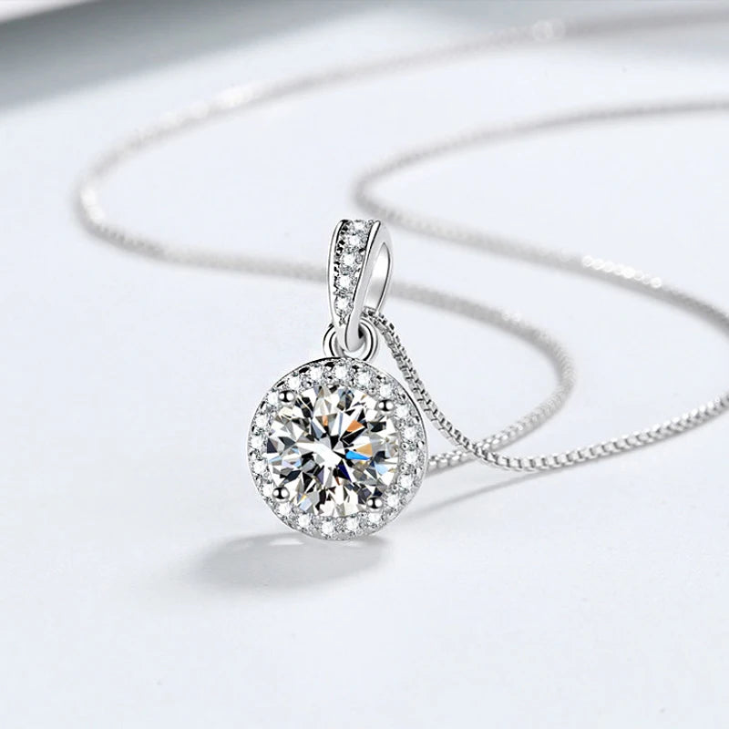 New Women 925 Sterling Silver Jewelry Zircon Fine Round Pendant Necklace Fashion Rhinestone CZ Clavicle Chain Neck Birthday Gift