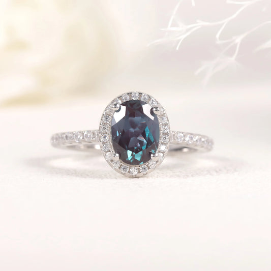 GEM'S BALLET Oval 6X8mm Halo Lab Alexandrite Engagement Ring 925 Sterling Silver Anniversary Wedding Ring June birthstone 925 Sterling Silver Lab Alexandrite