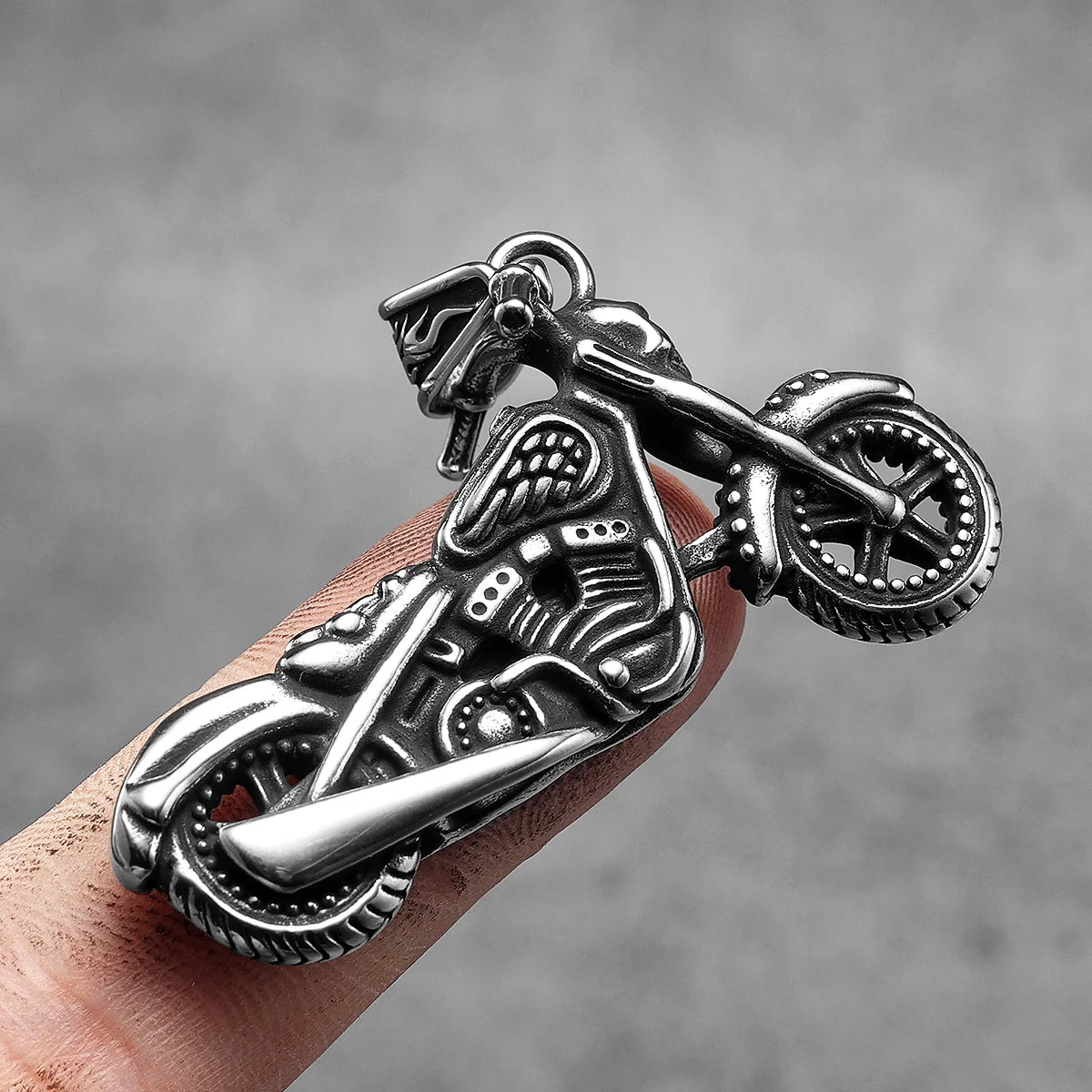 Vintage Punk Skull Motorcycle Biker Men Necklaces Stainless Steel Pendant Chain Women Jewelry Accessories Gifts Wholesale