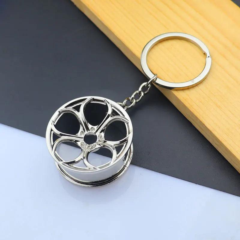 Creative Metal Mini Auto Parts Car Wheel Keychain Body Kit Enthusiast Keyring Accessories Key Ring Chain for Men Woman Gift