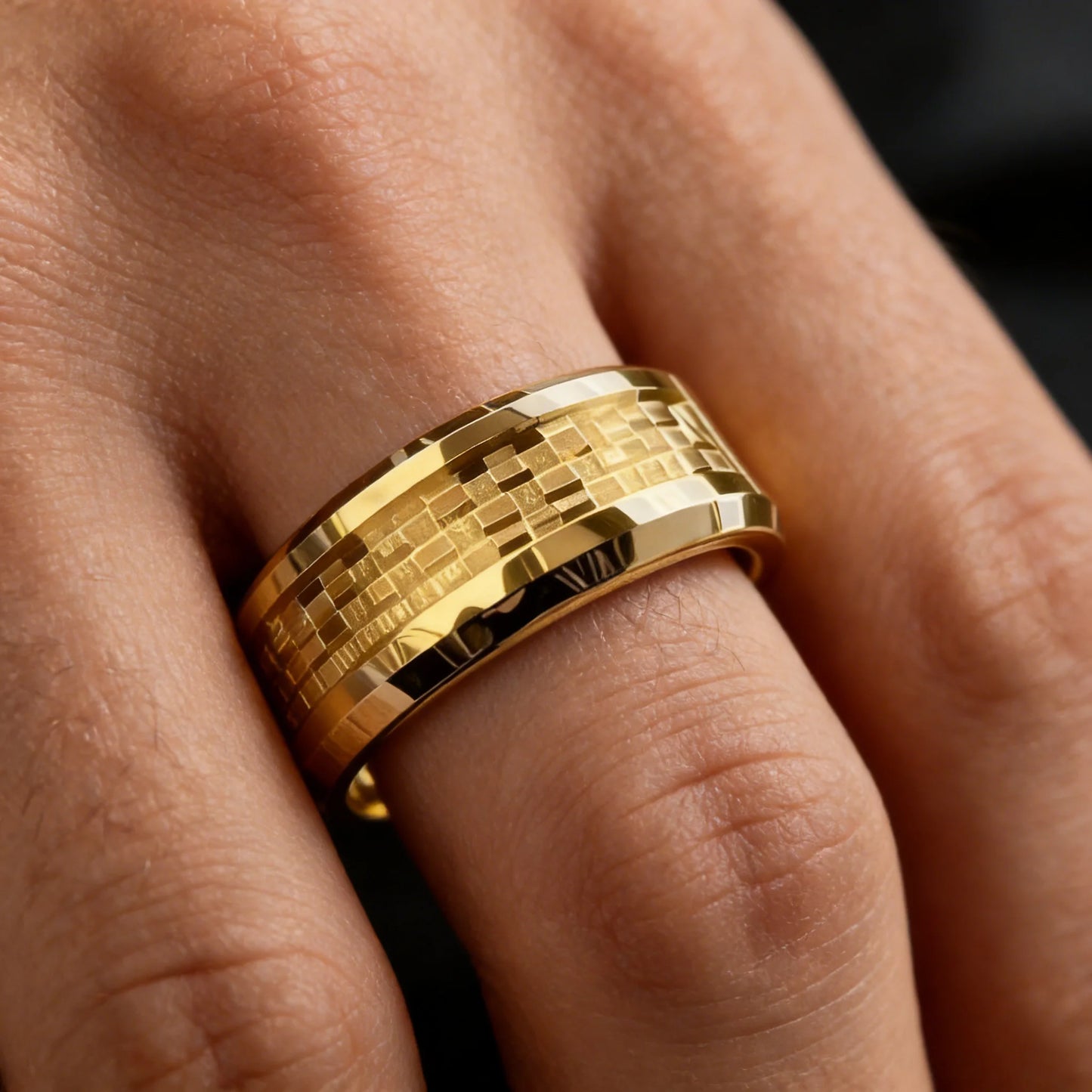 Gold Color Carbon Fiber Inlay Rings For Men, Luxury 8MM Men Gold Color Stainless Steel Rings, Wedding Band Jewelry Drop Shipping