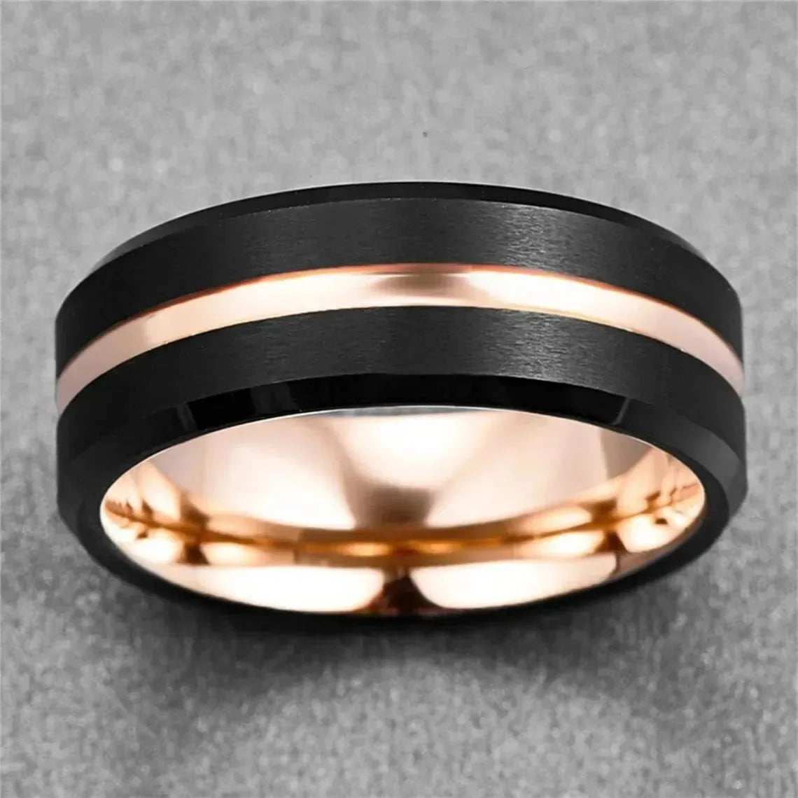 Trendy 8mm Men Stainless Steel Rings Black Brushed Gold Color Groove Beveled Edge Engagement Ring Men Wedding Jewelry Wholesale