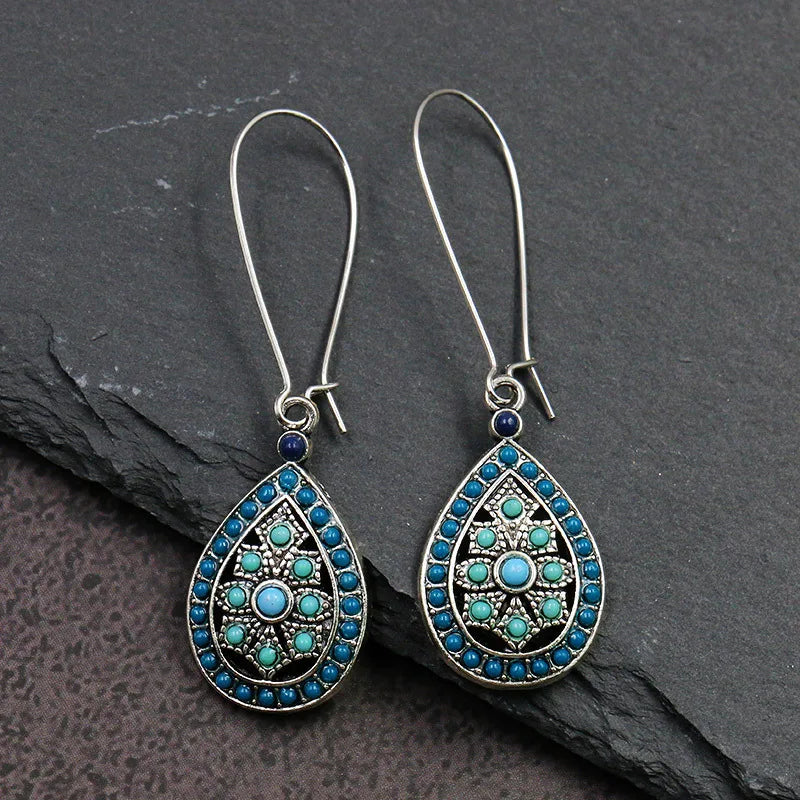 Vintage Palace Style Dangle Earrings for Women Boho Ethnic Creative Hollow Leaf Round Sun Hand Water Drop Earring Female Jewelry 1264