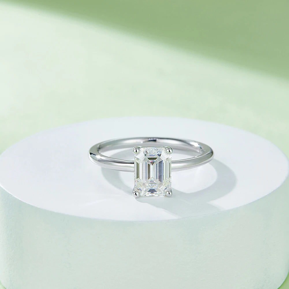 GEM'S BALLET 2ct 8x6mm Emerald Cut Moissanite Engagement Rings in 925 Sterling Silver with 18K White Gold Plated GRA Certified