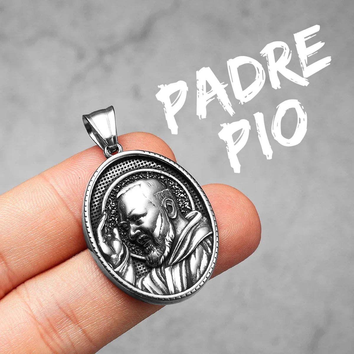 Holy Family Powerful Amulet Stainless Steel Men Necklace Pendant Chain Vintage Cool New In For Women Jewelry Gifts Wholesale