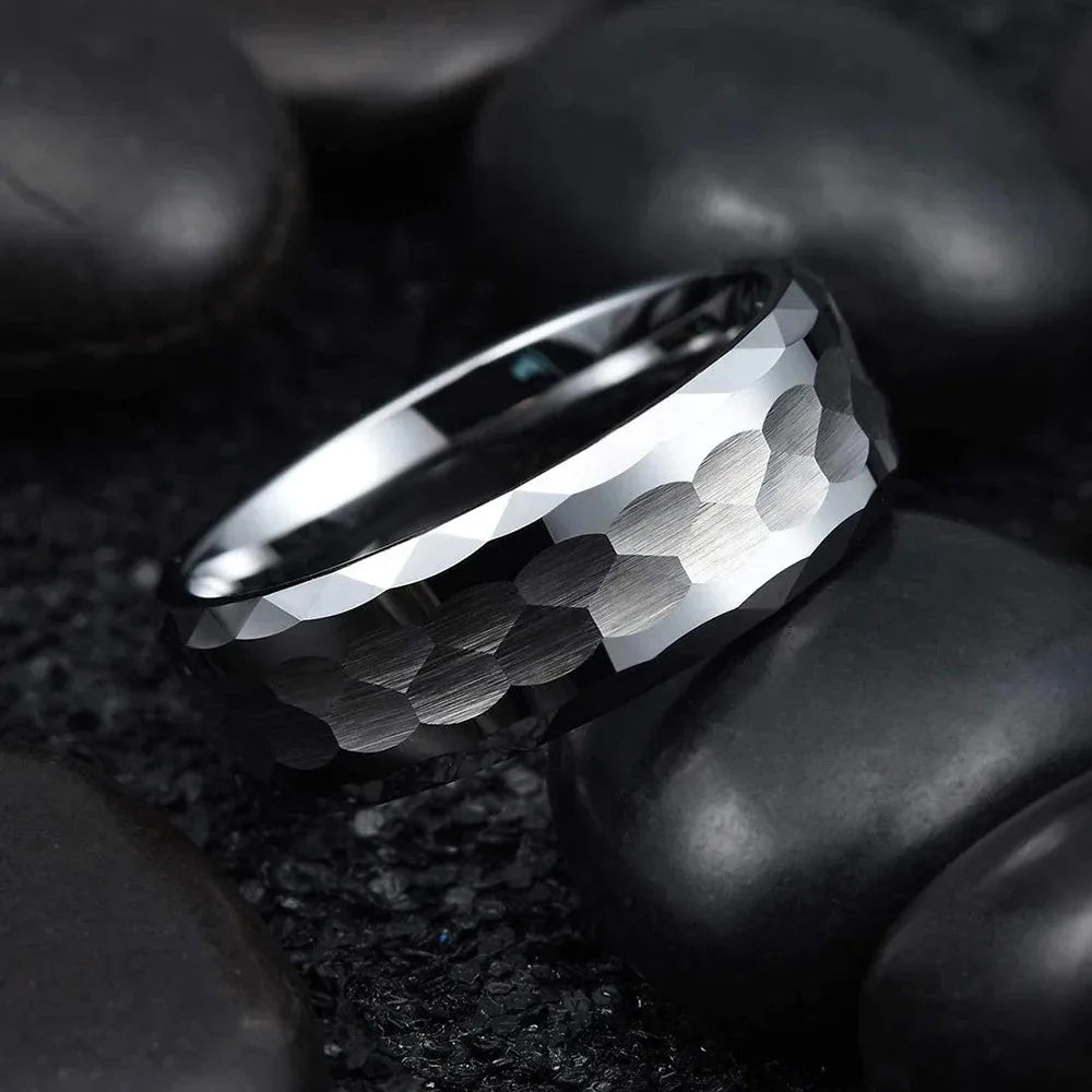 Fashion 8mm Men Stainless Steel Rings Silver Color Hammered Design Multi-Faceted Rings For Men Women Wedding Band Jewelry Gifts