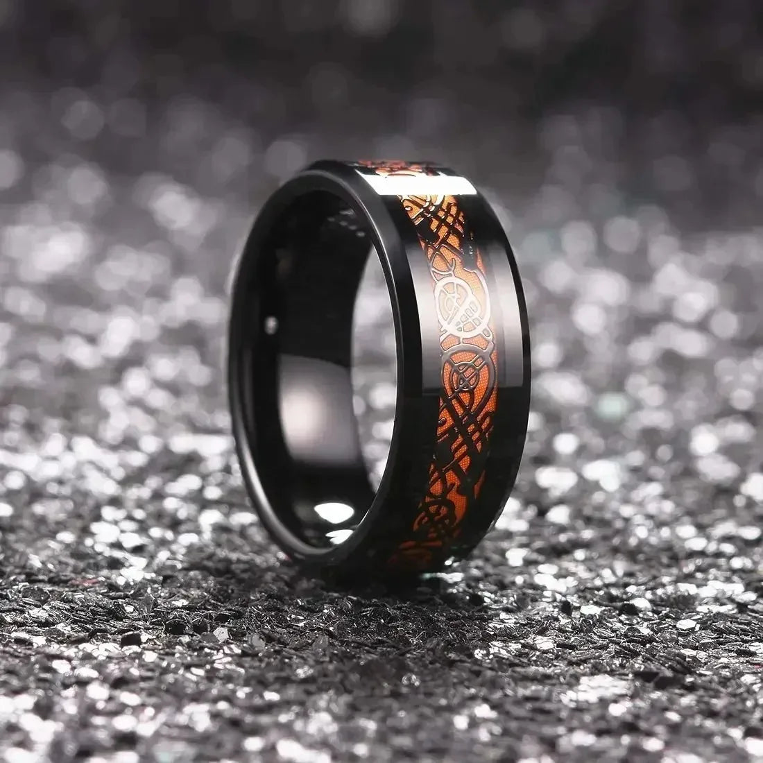 Fashion 8mm Men Stainless Steel Celtic Dragon Rings Inlay Orange Carbon Fiber Rings For Men Women Wedding Band Jewelry Wholesale
