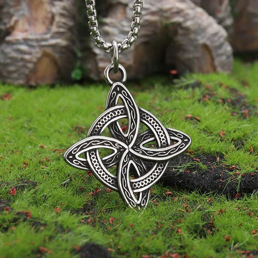 Vintage Fashion Irish Witchcraft Celtic Knot Pendant Necklace for Men Women Slavic Witch Knot Lucky Amulet Jewelry