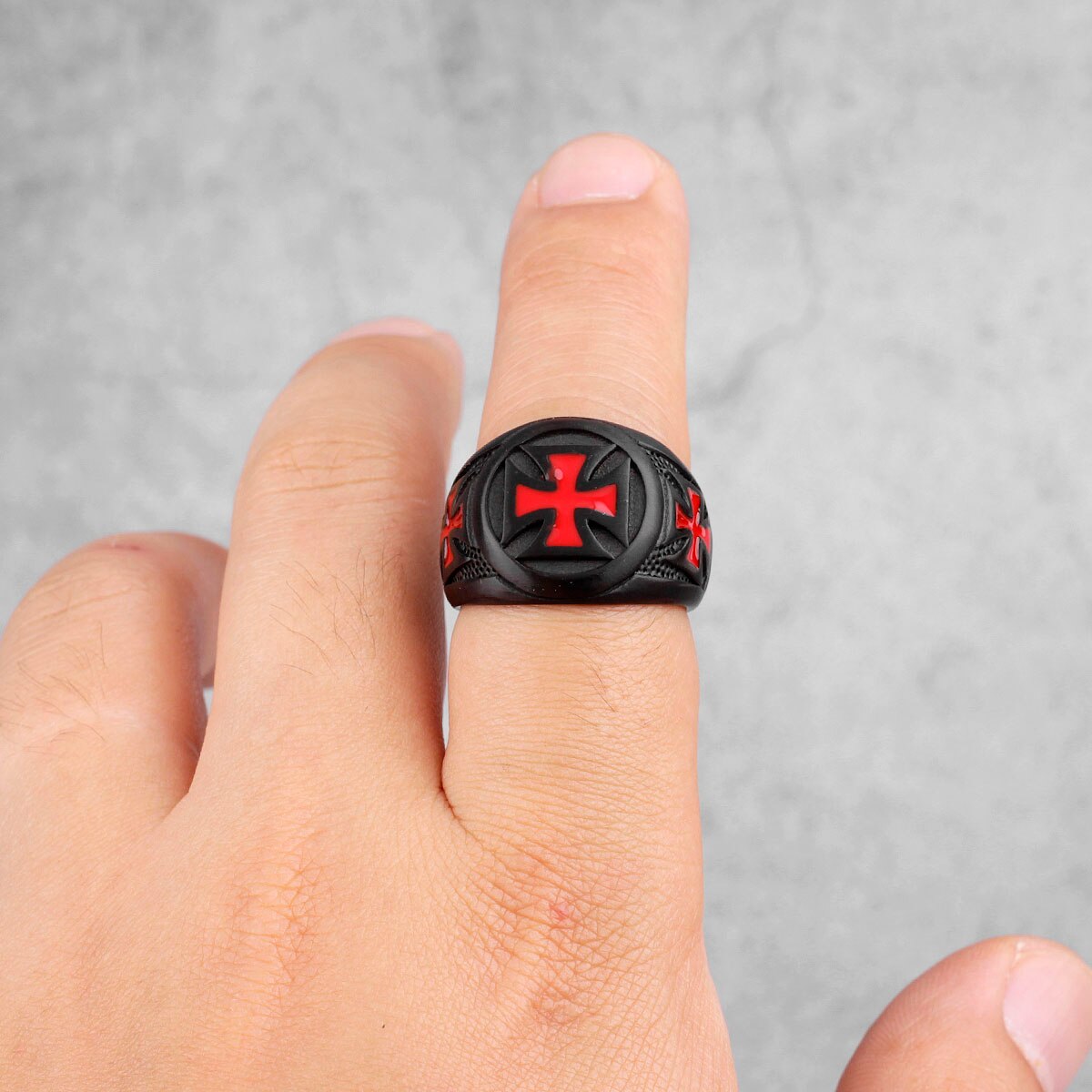 Red Cross Black Stainless Steel Mens Rings Religion Punk Hip Hop for Male Boyfriend Biker Jewelry Creativity Gift