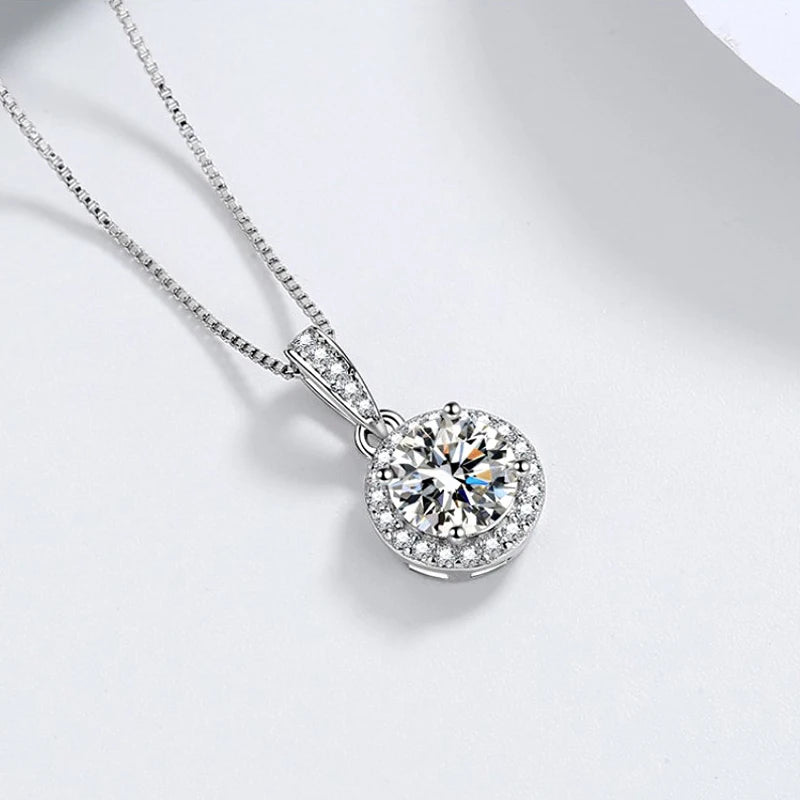 New Women 925 Sterling Silver Jewelry Zircon Fine Round Pendant Necklace Fashion Rhinestone CZ Clavicle Chain Neck Birthday Gift