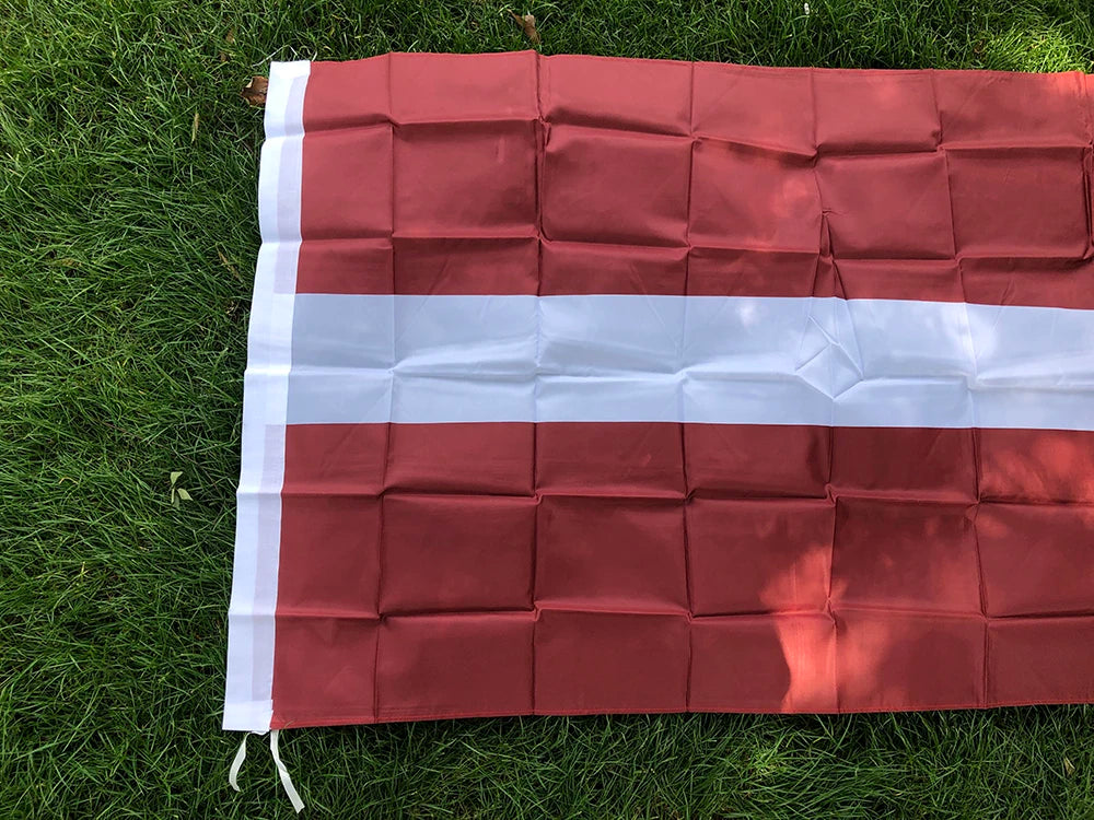 SKY FLAG Latvia flag  90x150cm 3x5fts Super Poly football FLAG Polyester hanging  Indoor Outdoor Flag for decoration