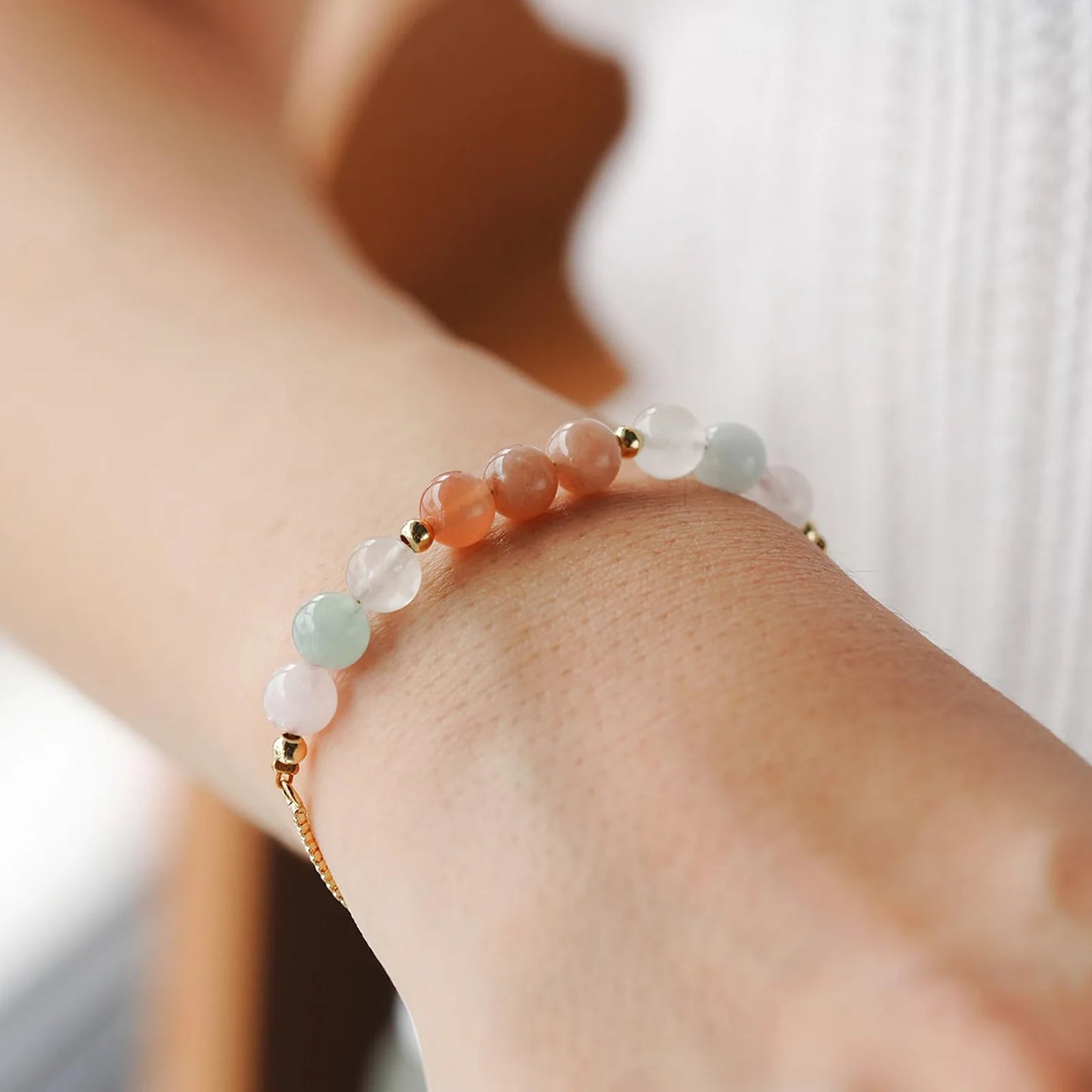 Natural Stone Moonstone Stainless Steel Bracelet Female, Adjustable, Gift for Mother sisters's Anniversary Friendship Jewelry