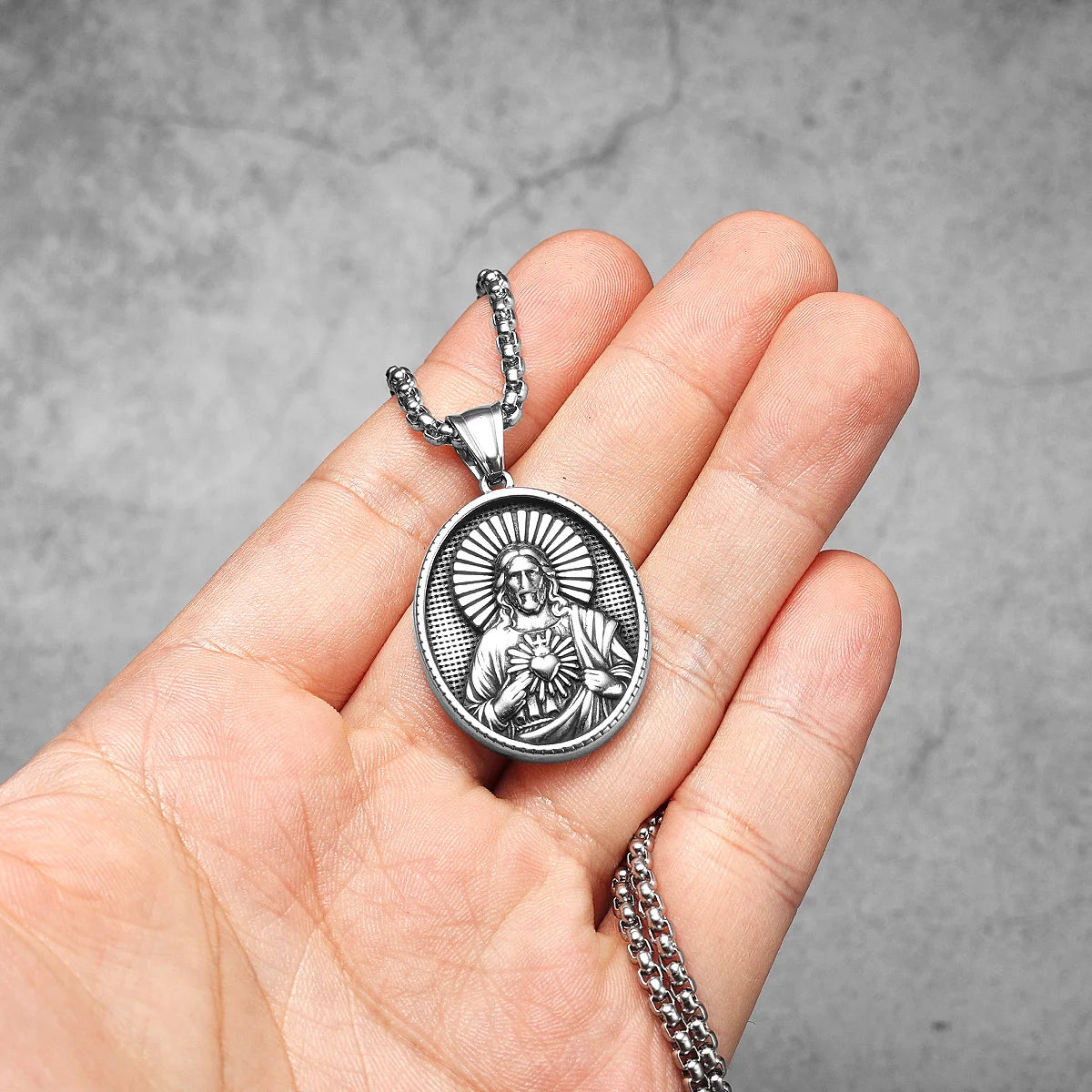 Christian Jesus Heart Cross Powerful Amulet Stainless steel Men Necklaces Pendant Chain New In For Women Jewelry Gifts Wholesale