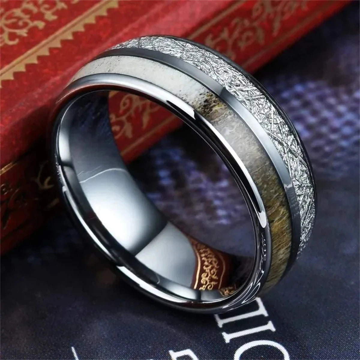 Fashion 8mm Silver Color Stainless Steel Rings for Men Double Groove Meteorite Inlay Dome Men Finger Ring Wedding Band Jewelry