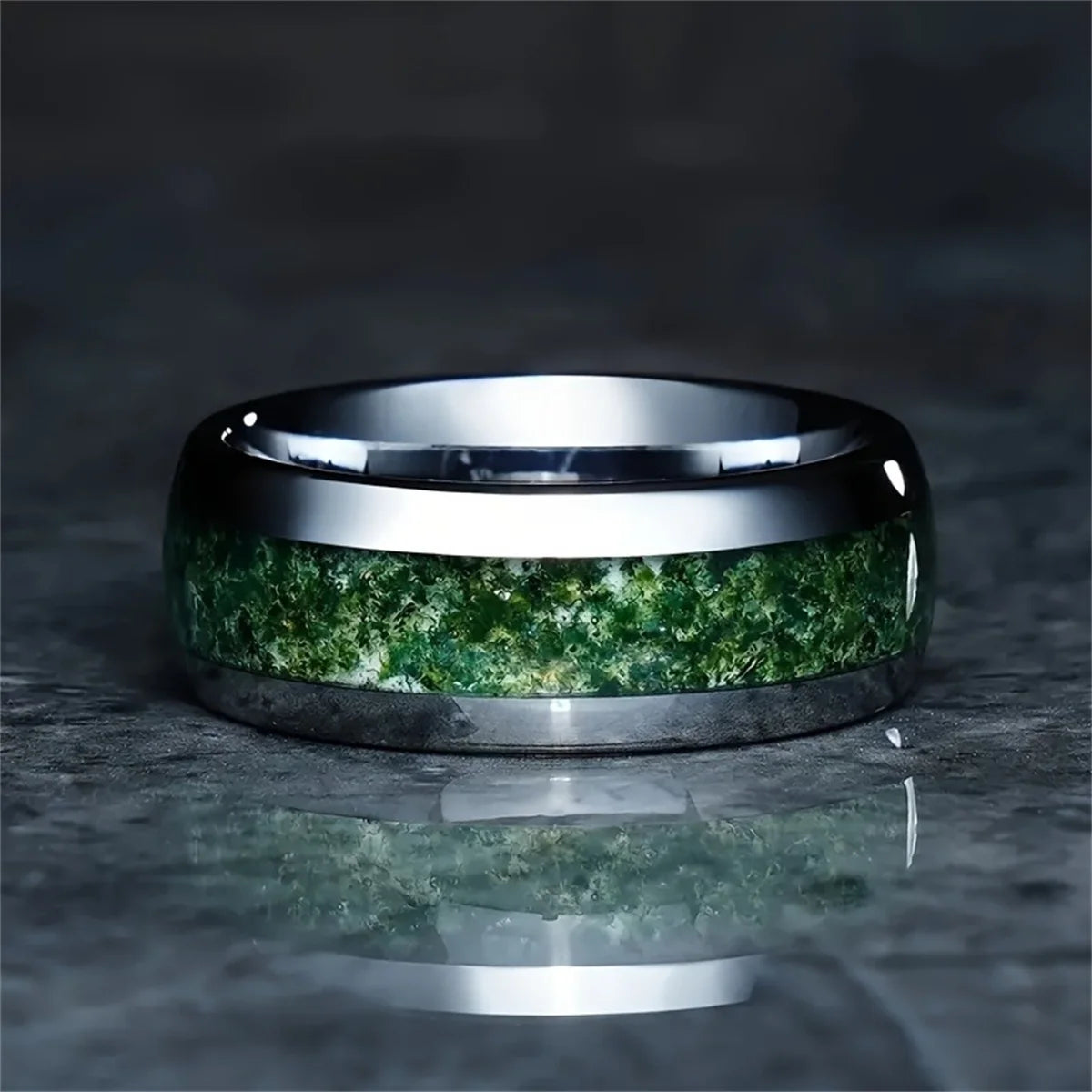Fashion 8mm Men Titanium Wedding Rings Green Shell Inlay Stainless Steel Rings For Men Wedding Band Anniversary Birthday Gifts