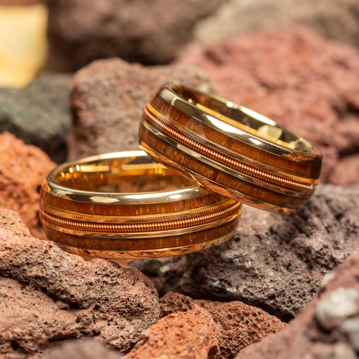 Fashion 8mm Rose Gold Color Stainless Steel Guitar string Rings for Men Inlay Hawaiian koa wood Rings Wedding Band Jewelry Gifts