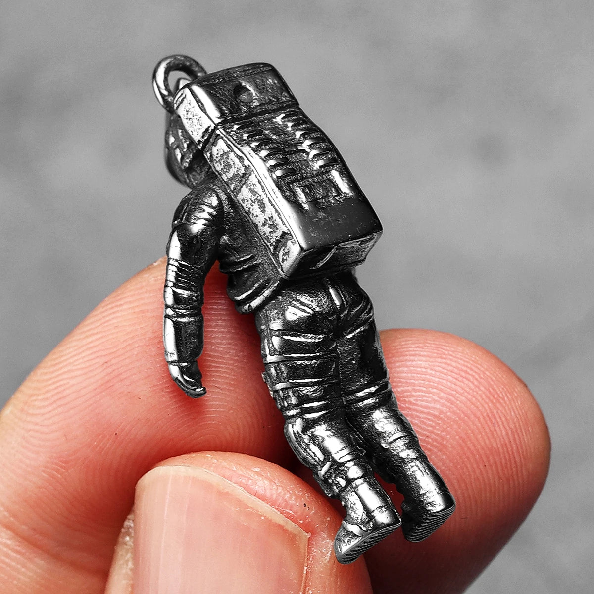 Astronaut Spaceman Stainless Steel Man Necklaces Pendant Chain Retro Punk Women Fashion Jewelry Gifts Wholesale Dropshiping