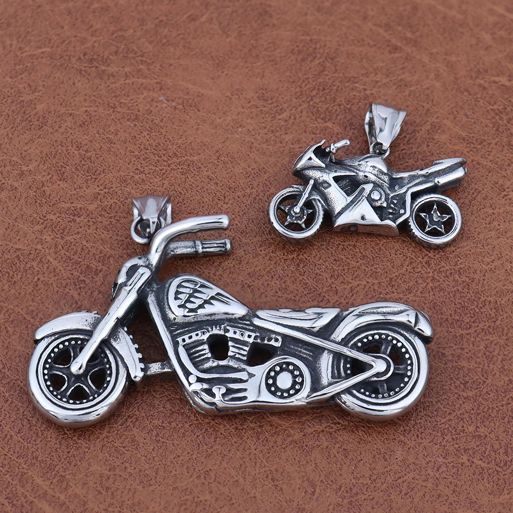 Classic Motorcyclist Pendant Chain Punk Hip Hop Soul Chariot Necklaces for Men Fashion Biker Jewelry Gift
