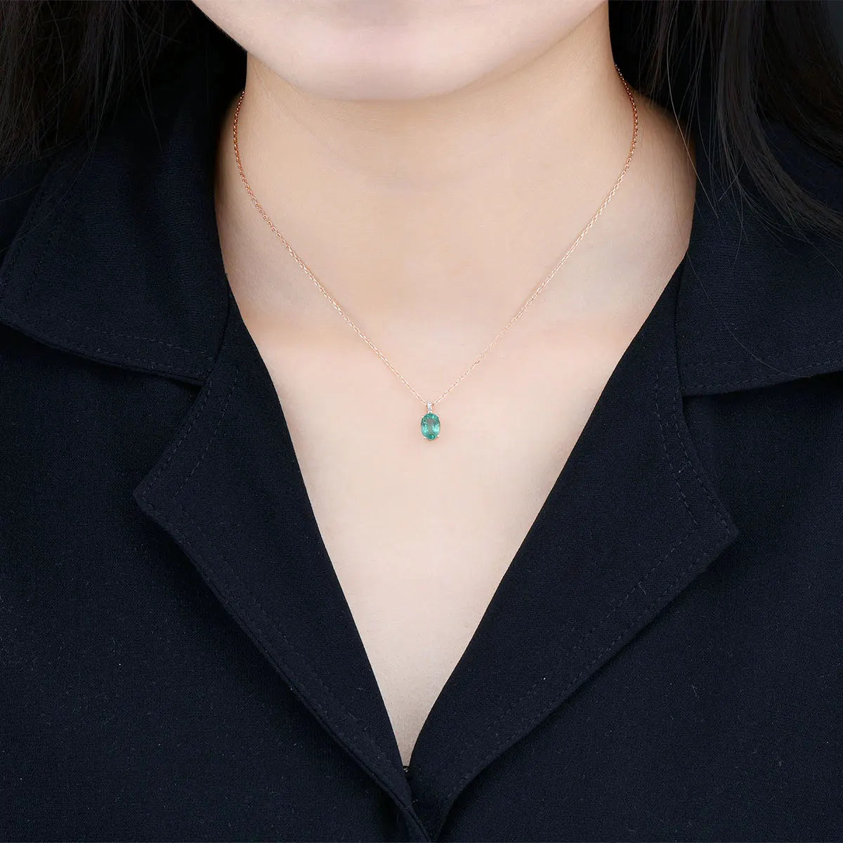 LP Solid 18K Rose Gold Pendant 0.82 Carats Natural Emerald & 0.028 Carats Diamond Necklace Classic Style with Silver Chain