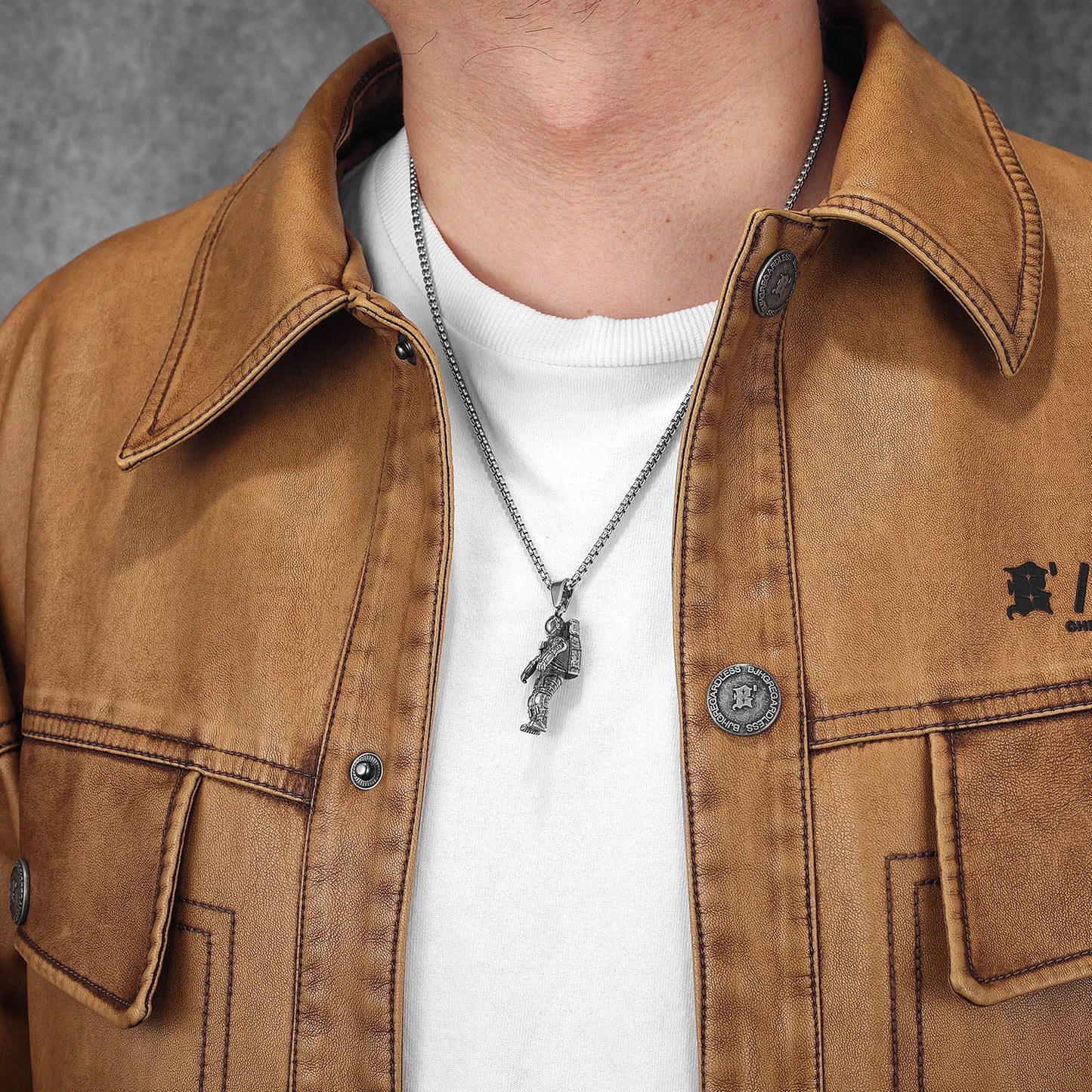 Astronaut Spaceman Stainless Steel Man Necklaces Pendant Chain Retro Punk Women Fashion Jewelry Gifts Wholesale Dropshiping