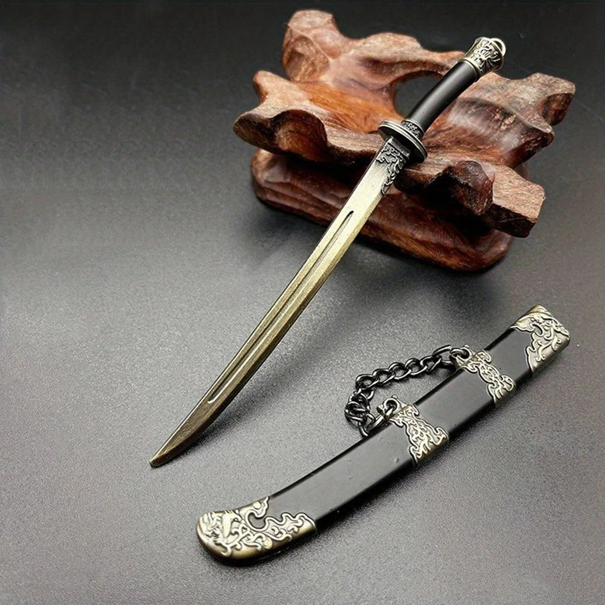 Ancient Chinese Mini Sword KeyChain First Emperor of Qin KeyRing Sword Metal Weapon Toy Key Chain Pendant Cute Keychain 5