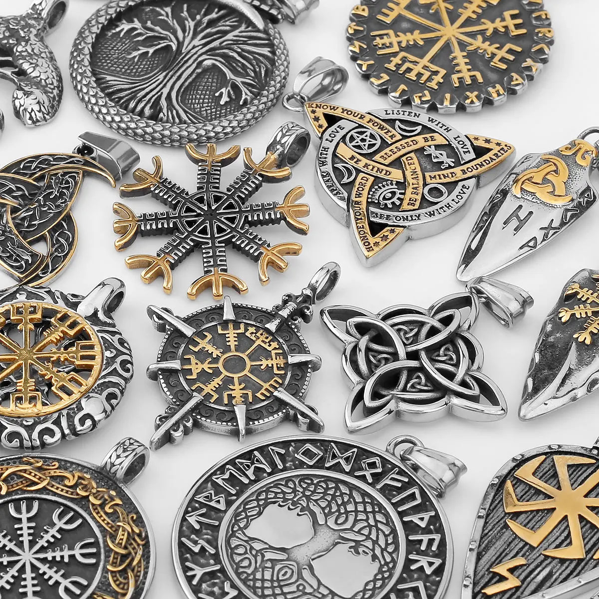 Nordic Totem Amulet Rune Necklace Retro Geometric Pattern Stainless Steel Jewelry Viking Punk Pendant Men's Fashion Jewelry Gift